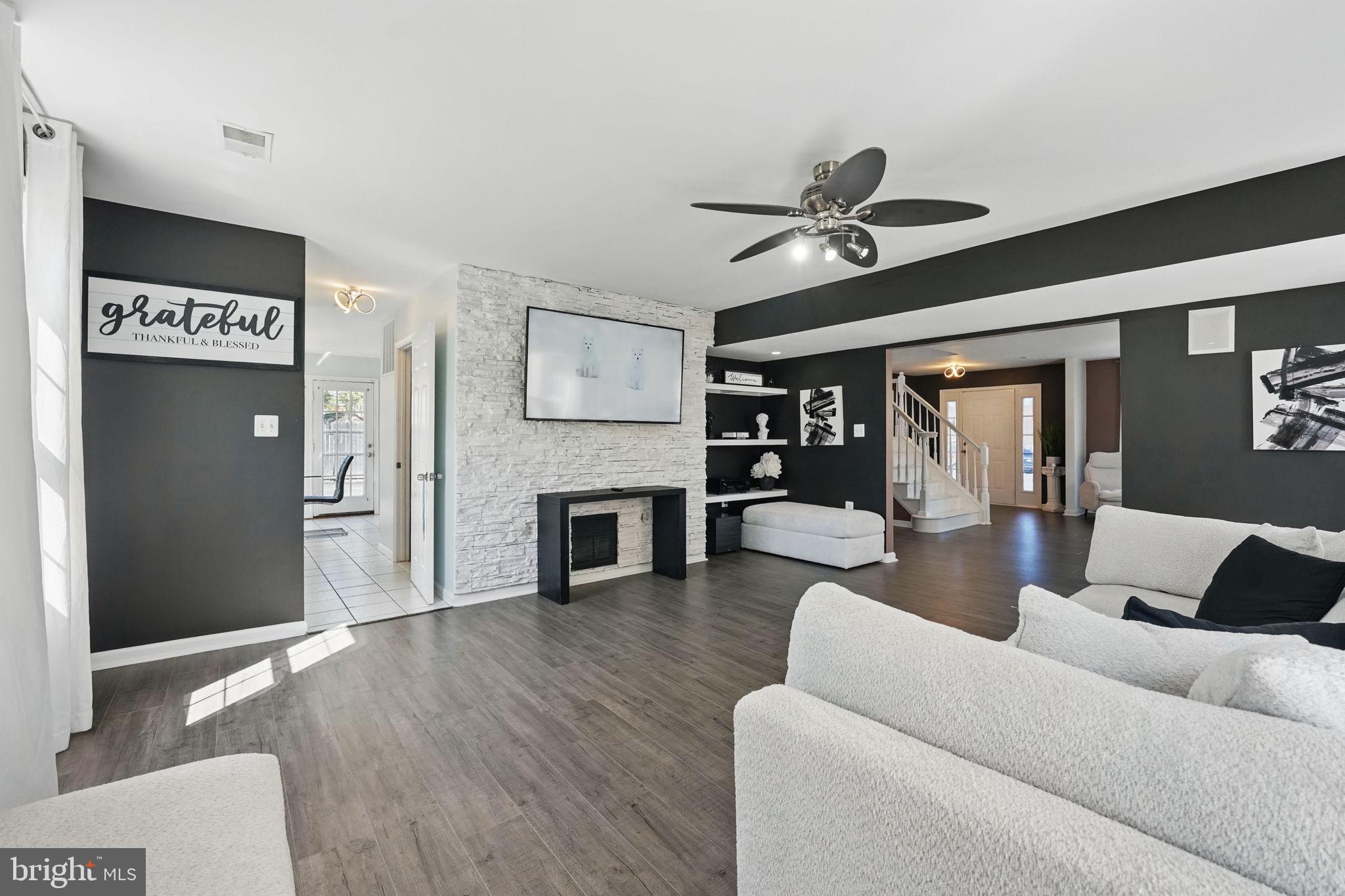 MANASSAS PARK - Residential