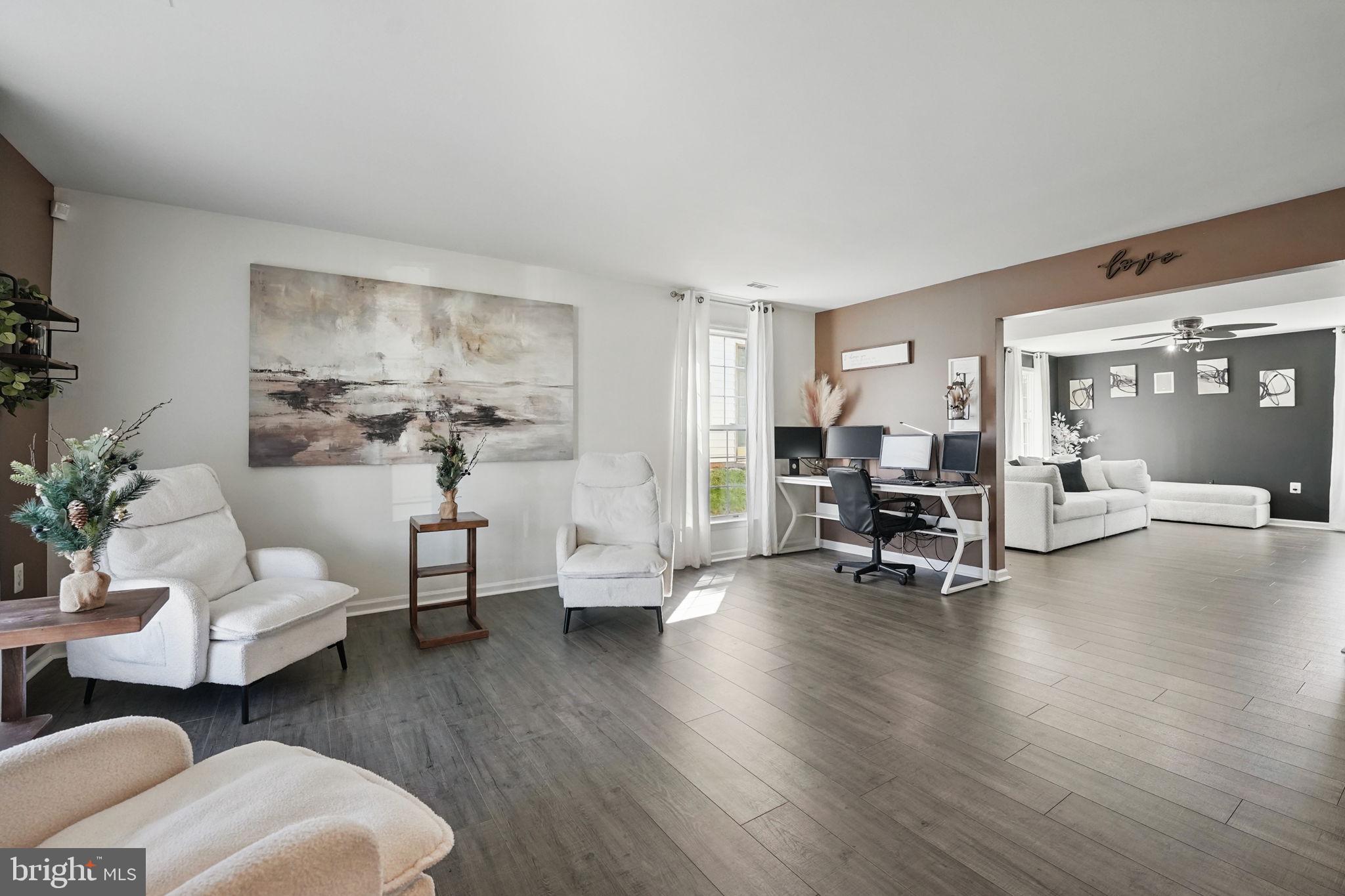 MANASSAS PARK - Residential