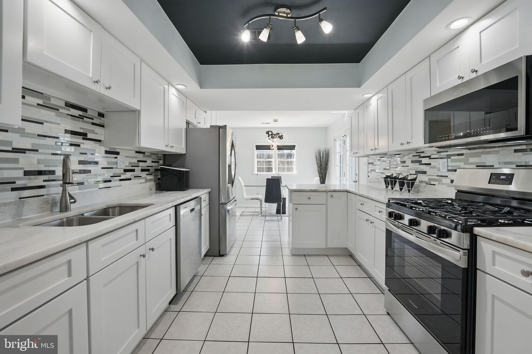 MANASSAS PARK - Residential