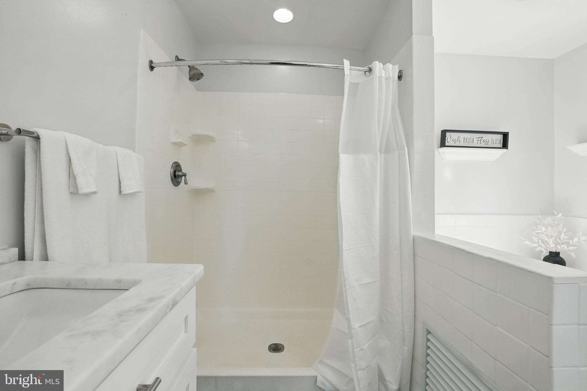 MANASSAS PARK - Residential