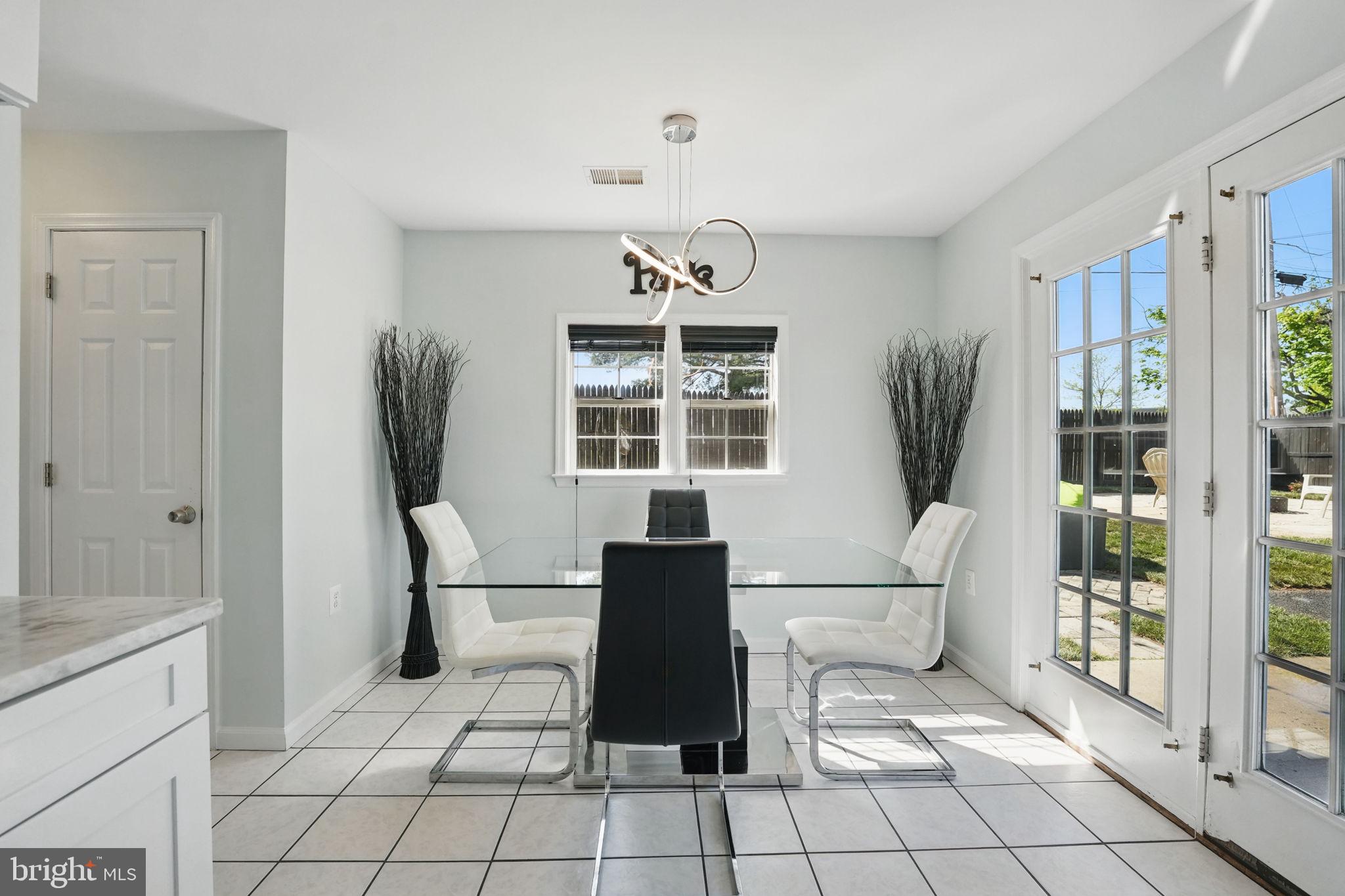 MANASSAS PARK - Residential