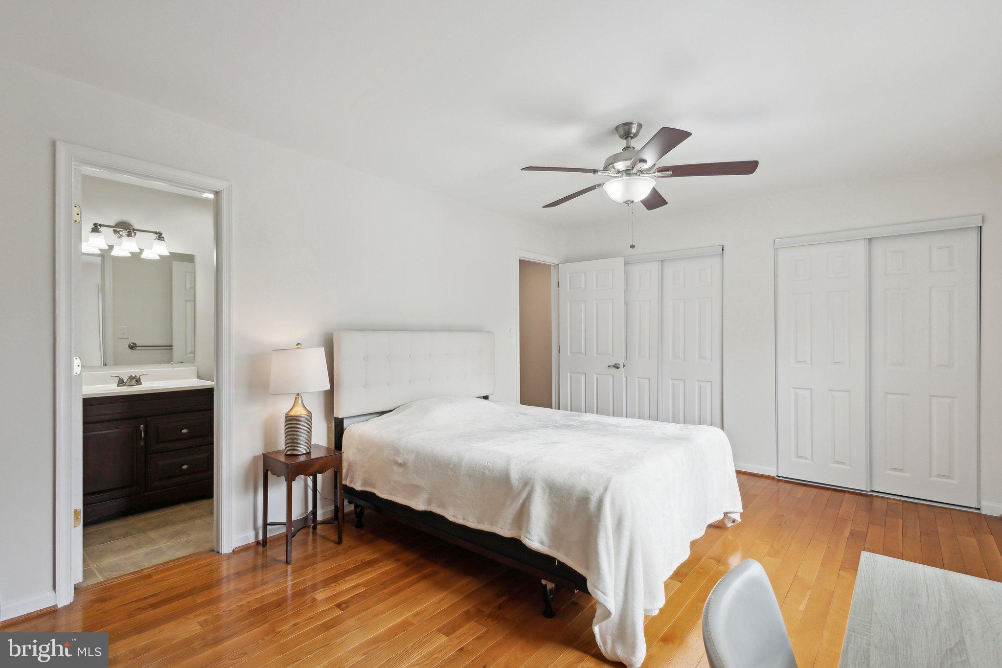 CRESTWOOD HAMLET - Residential