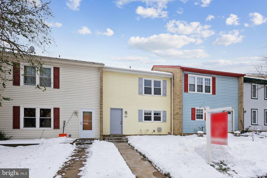 Welcome to your new home in the heart of Leesburg! This stunning 2-bedroom, 1.5-bathroom townhome offers two levels of light-filled living and has been completely transformed with updates since 2022. Both bedrooms are spacious and feature generous closet space, providing comfort and practicality. Enjoy freshly painted interiors with the popcorn ceilings removed for a modern look, new flooring on the main level, and a sleek kitchen featuring updated countertops, a stylish backsplash, and brand-new stainless steel refrigerator and dishwasher. The home also boasts modern conveniences, including a new electric panel, expansion tank on the water heater, and new toilets. Additional upgrades include a new front door and a new sliding glass door that opens to the backyard, complete with a new patio perfect for entertaining. The front and backyard also feature new sod, creating a beautiful outdoor space to enjoy. Plus, the home backs to trees, offering added privacy and a serene setting.
Situated in a prime location, this home is just steps from the W&OD Trail, ideal for biking, jogging, or leisurely strolls. You’re within walking distance of Downtown Leesburg’s vibrant shops, restaurants, and events. Walkable to Catoctin Elementary School and Loudoun County High School. Wegmans, Costco, and Leesburg Premium Outlets are all less than 10 minutes away. Offering incredible updates, unbeatable convenience, and the best price in the market, this home is a must-see. Schedule your private tour today!