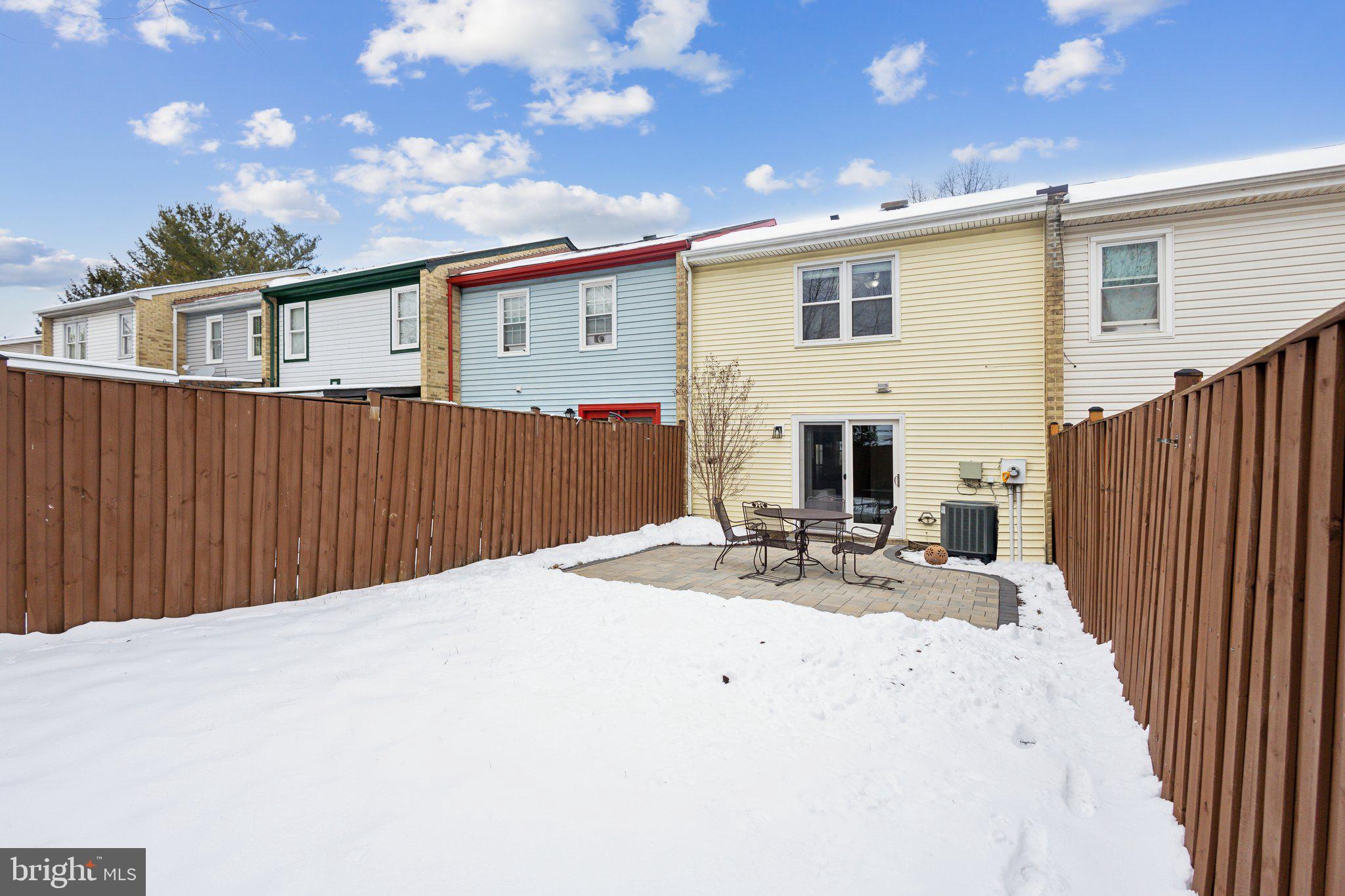 CRESTWOOD HAMLET - Residential