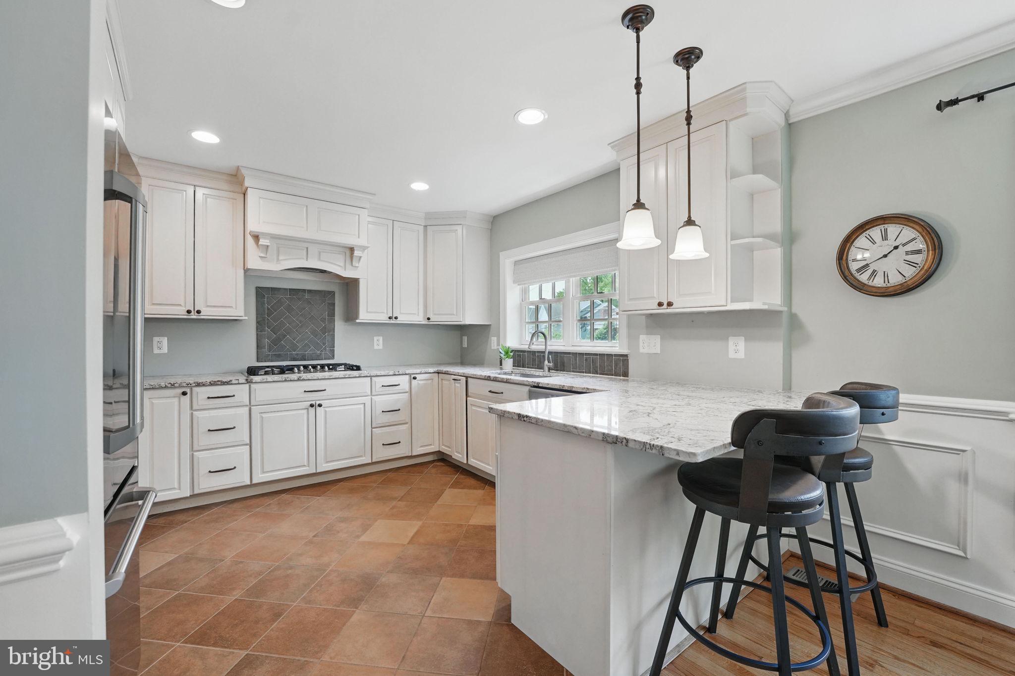 DOVER BALMORAL RIVERWOOD - Residential