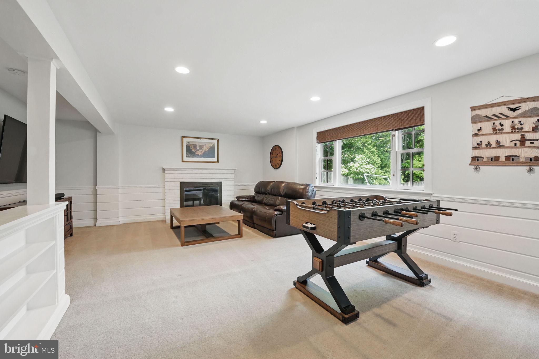 DOVER BALMORAL RIVERWOOD - Residential