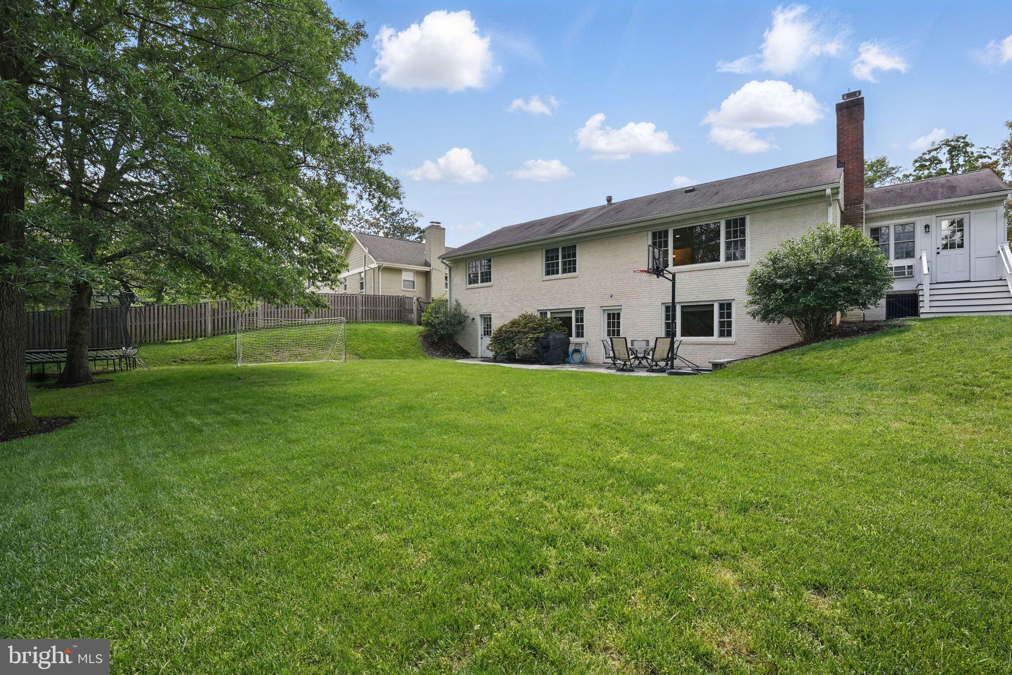 DOVER BALMORAL RIVERWOOD - Residential