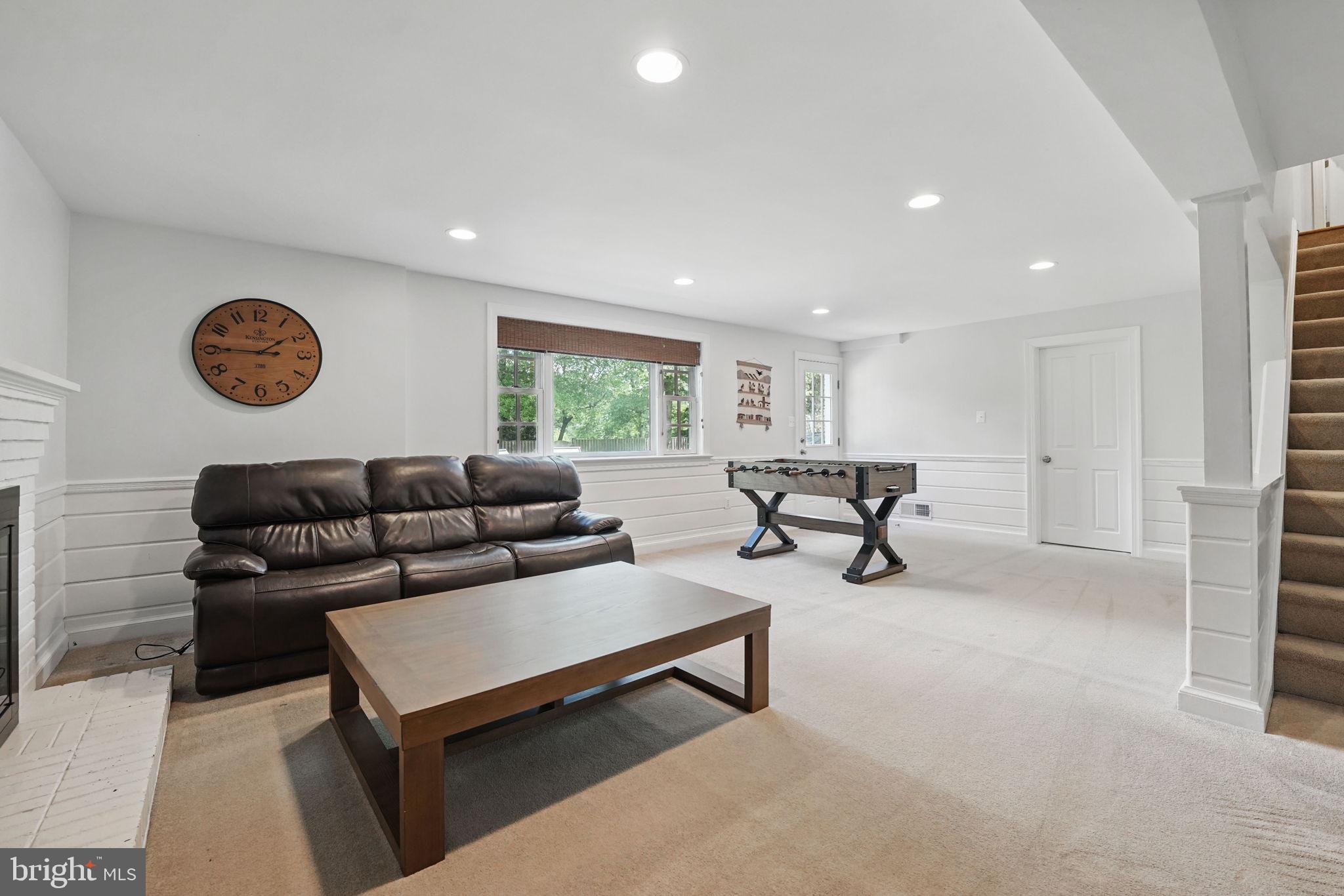 DOVER BALMORAL RIVERWOOD - Residential