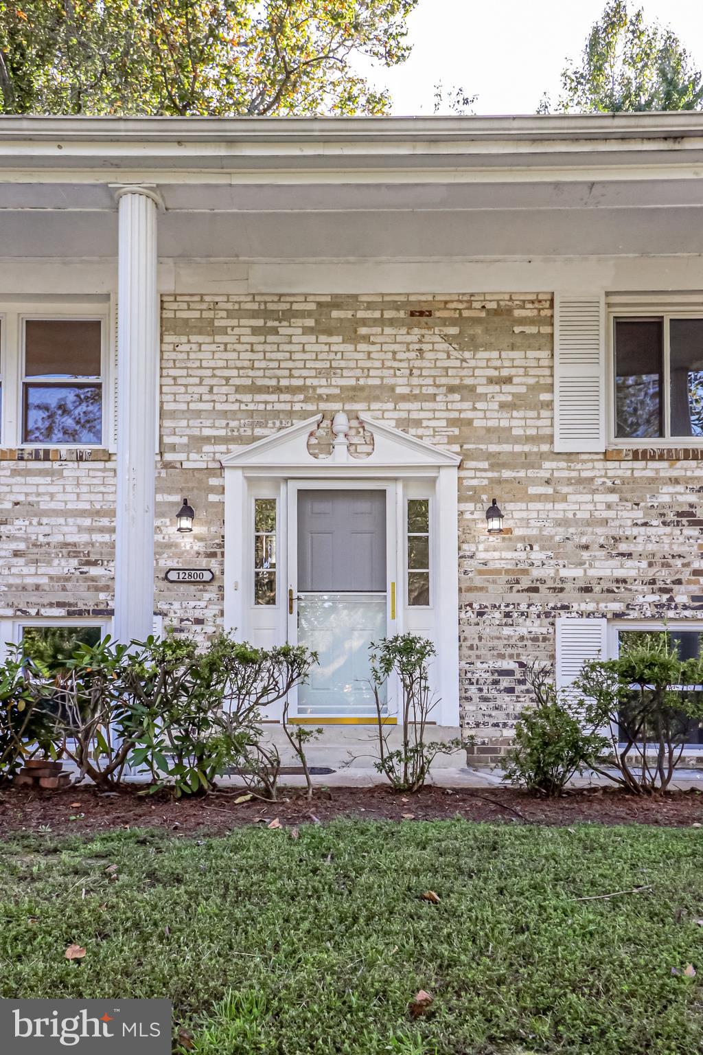 WARBURTON MANOR - Residential