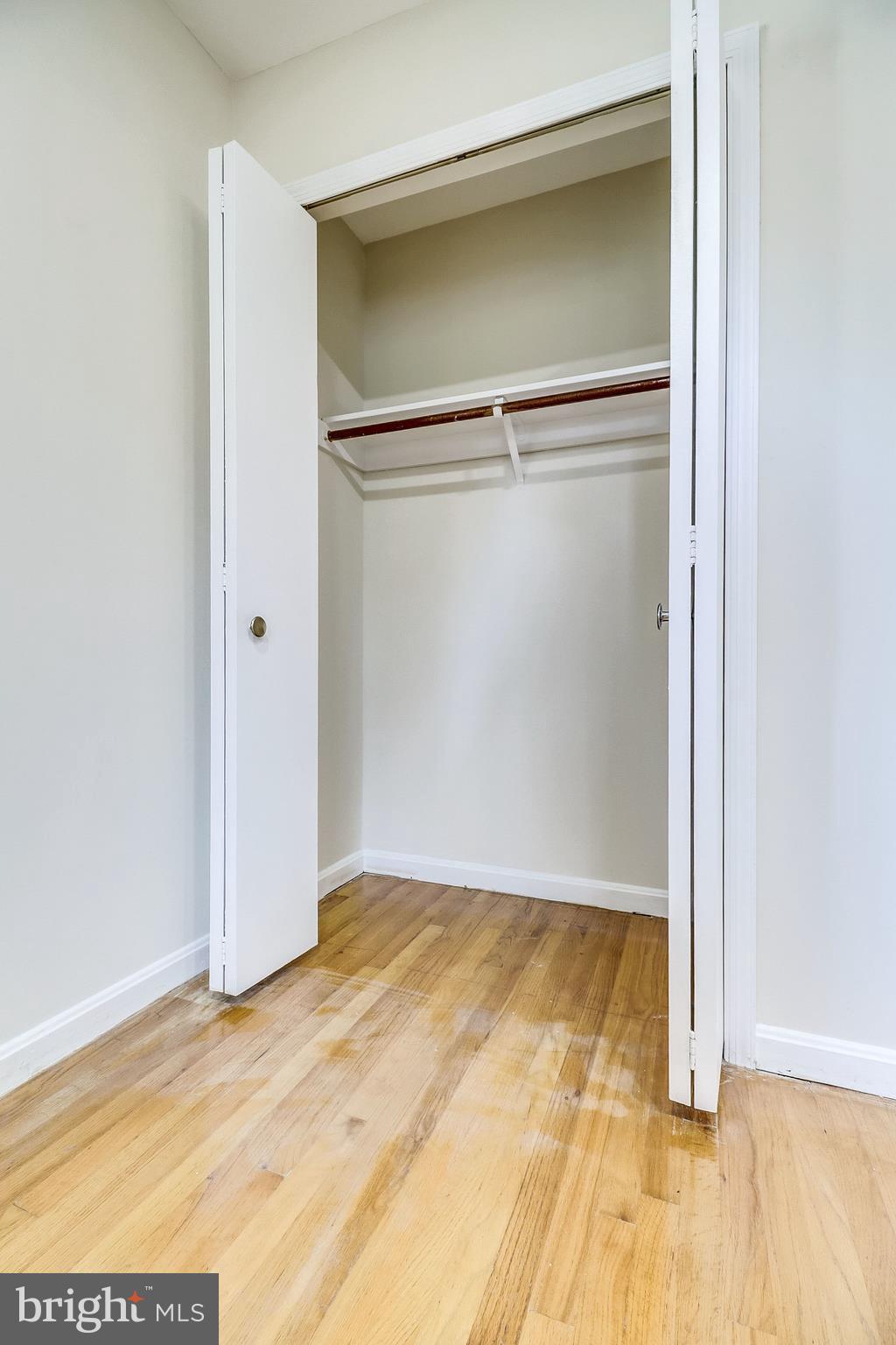 WARBURTON MANOR - Residential