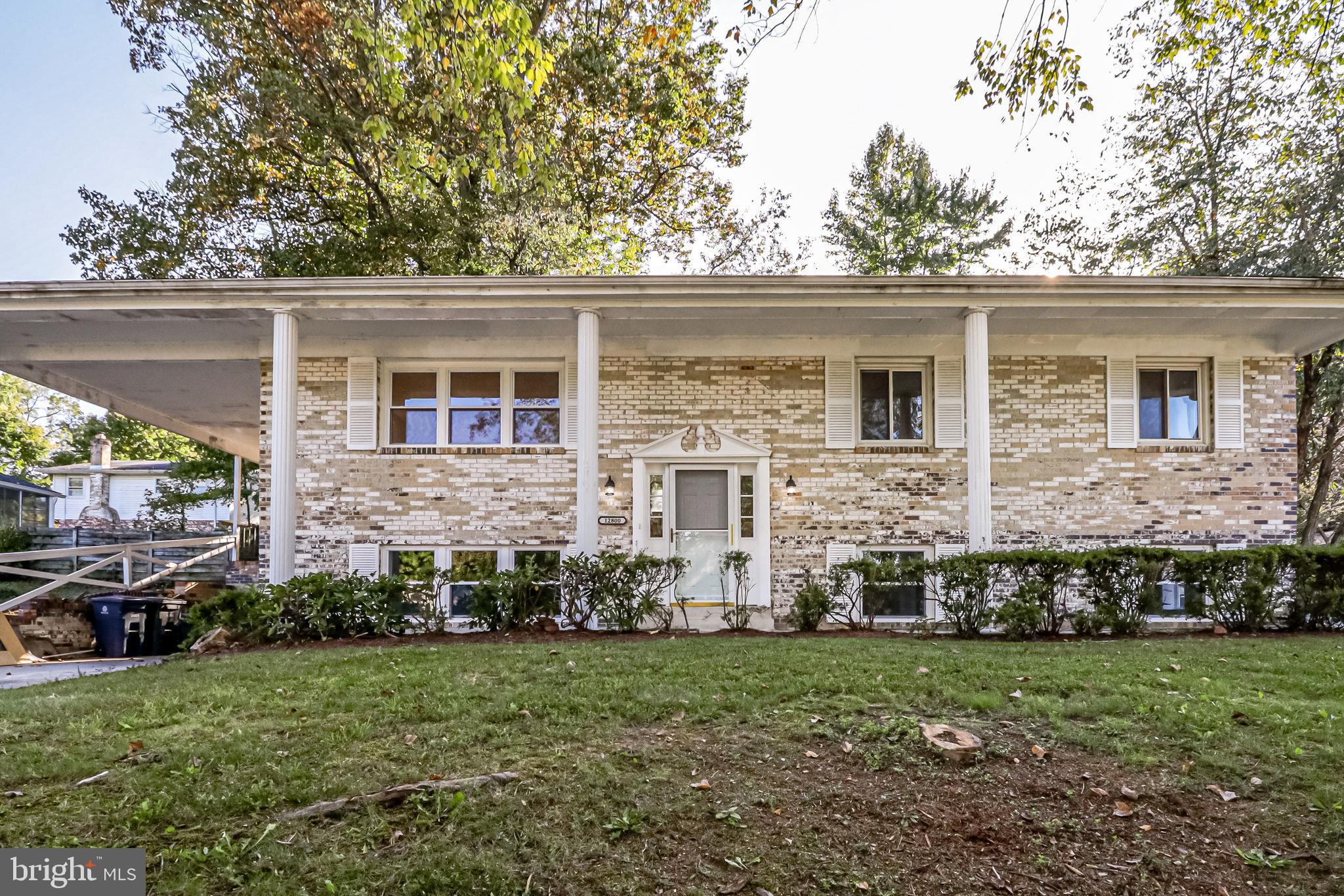 WARBURTON MANOR - Residential