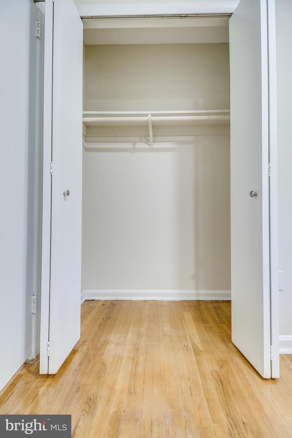 WARBURTON MANOR - Residential