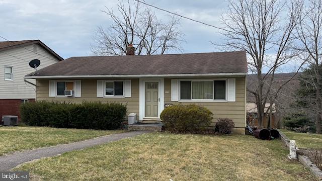 Location is prime whether you are starting out or winding down. With a little tlc this could be the perfect home. This 3 bedroom, 1 bath home is situated close restaurants , local creamery, recreational parks, downtown shops, Frostburg State University and I68.