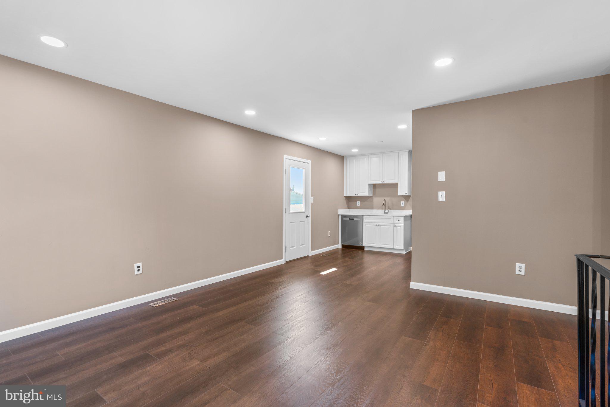 ROSEMONT - Residential