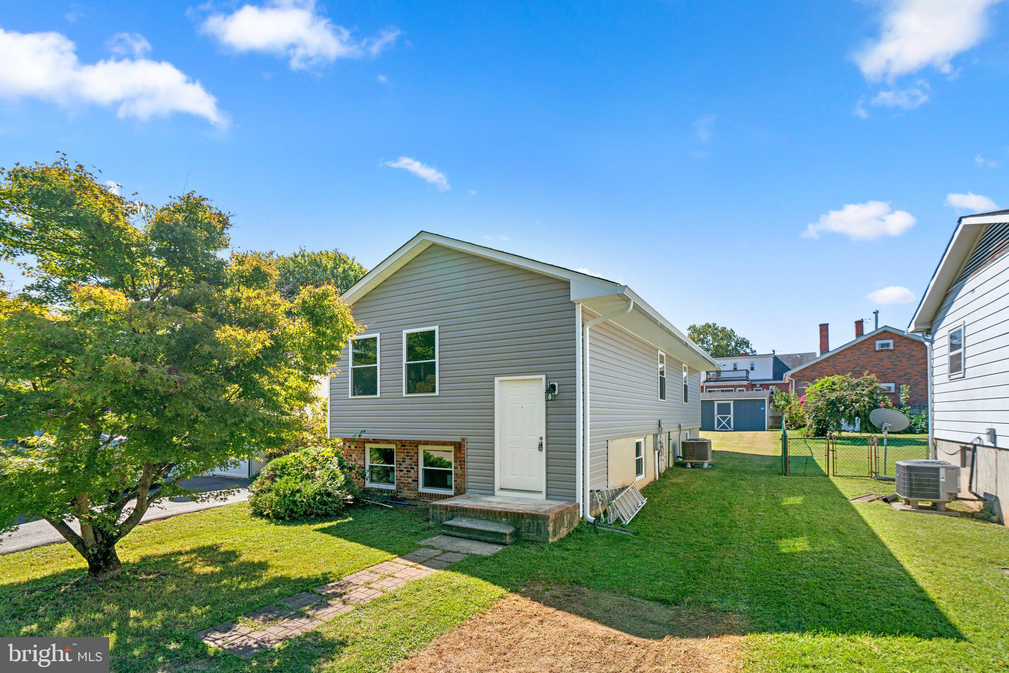 ROSEMONT - Residential