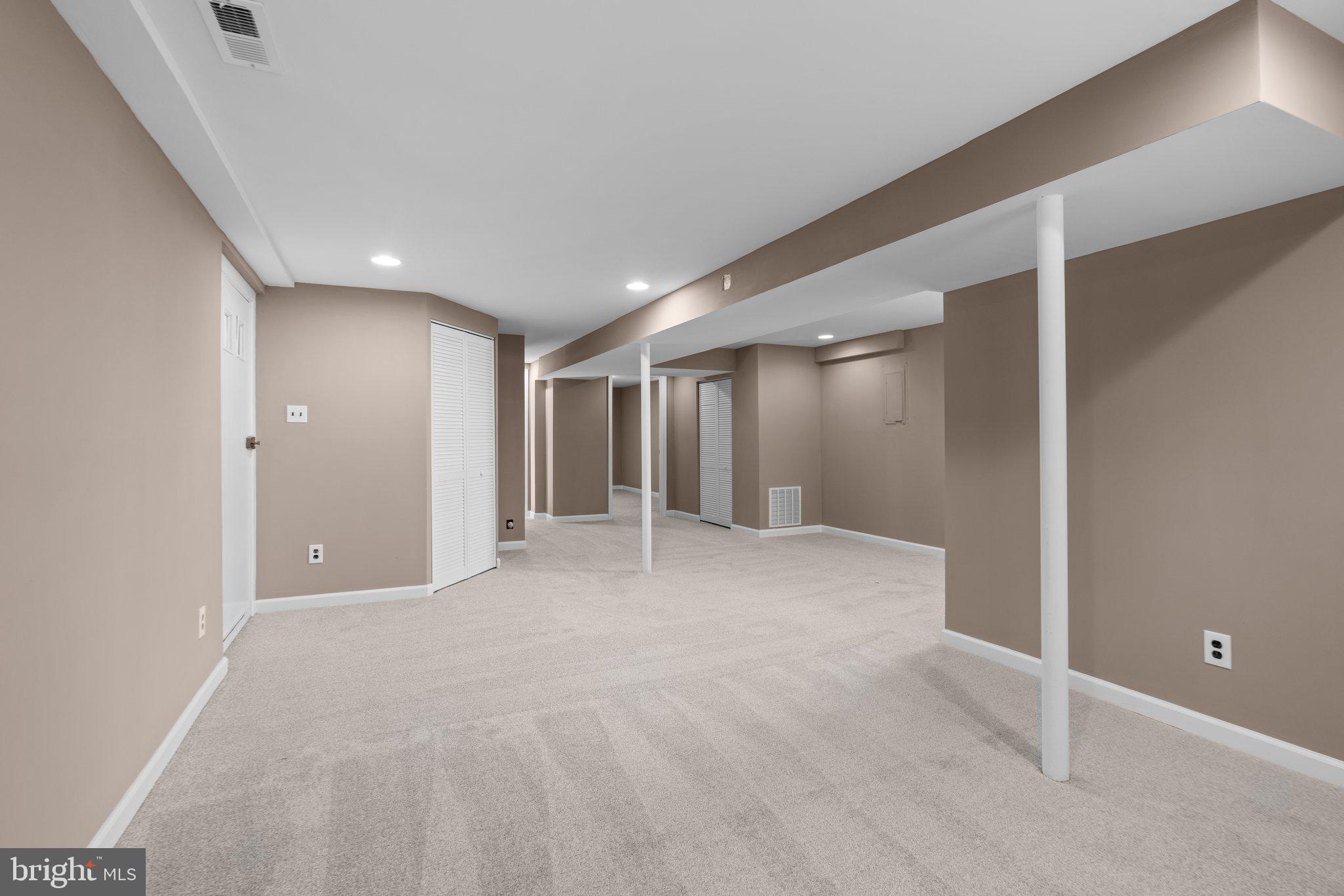 ROSEMONT - Residential