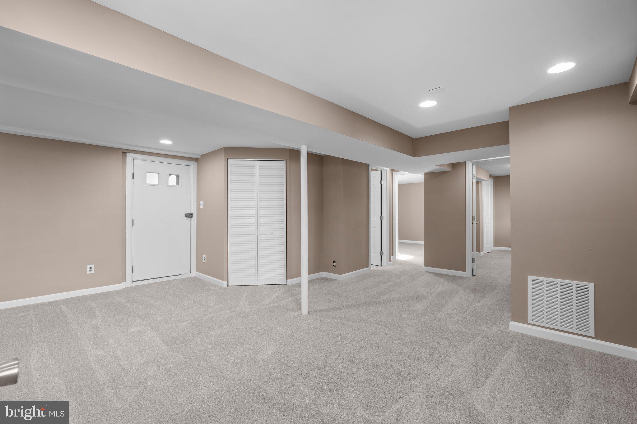 ROSEMONT - Residential