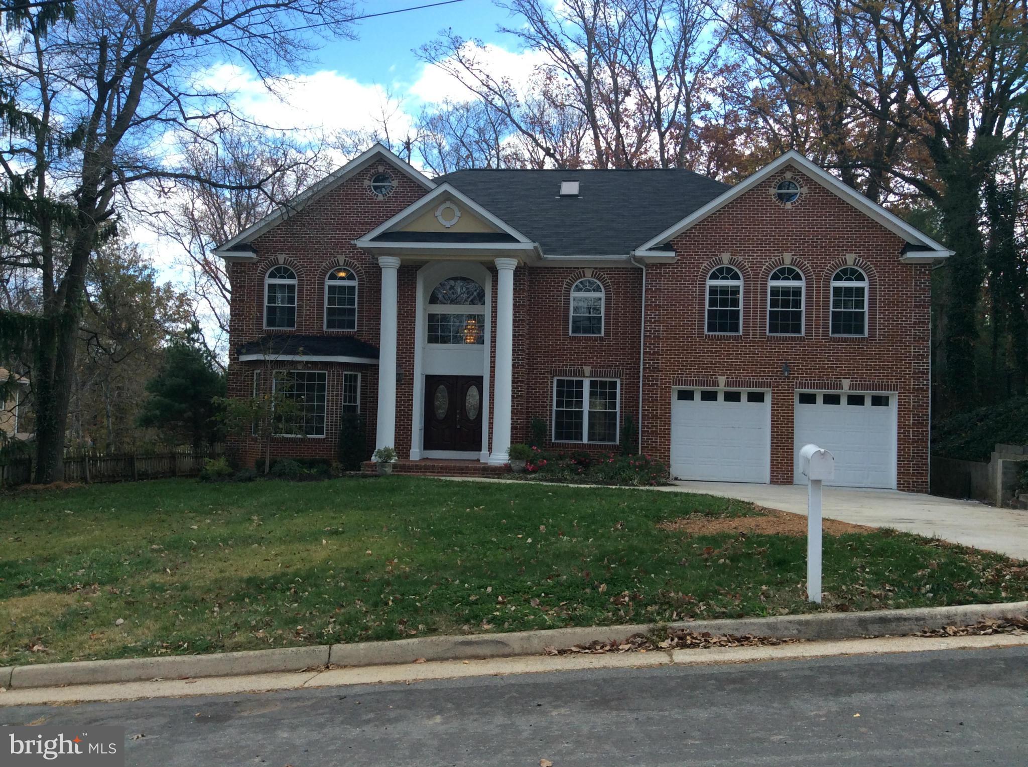 COLUMBIA OAKS - Residential