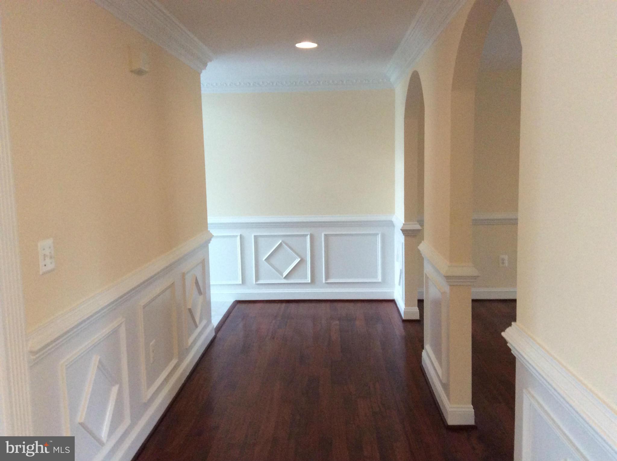 COLUMBIA OAKS - Residential