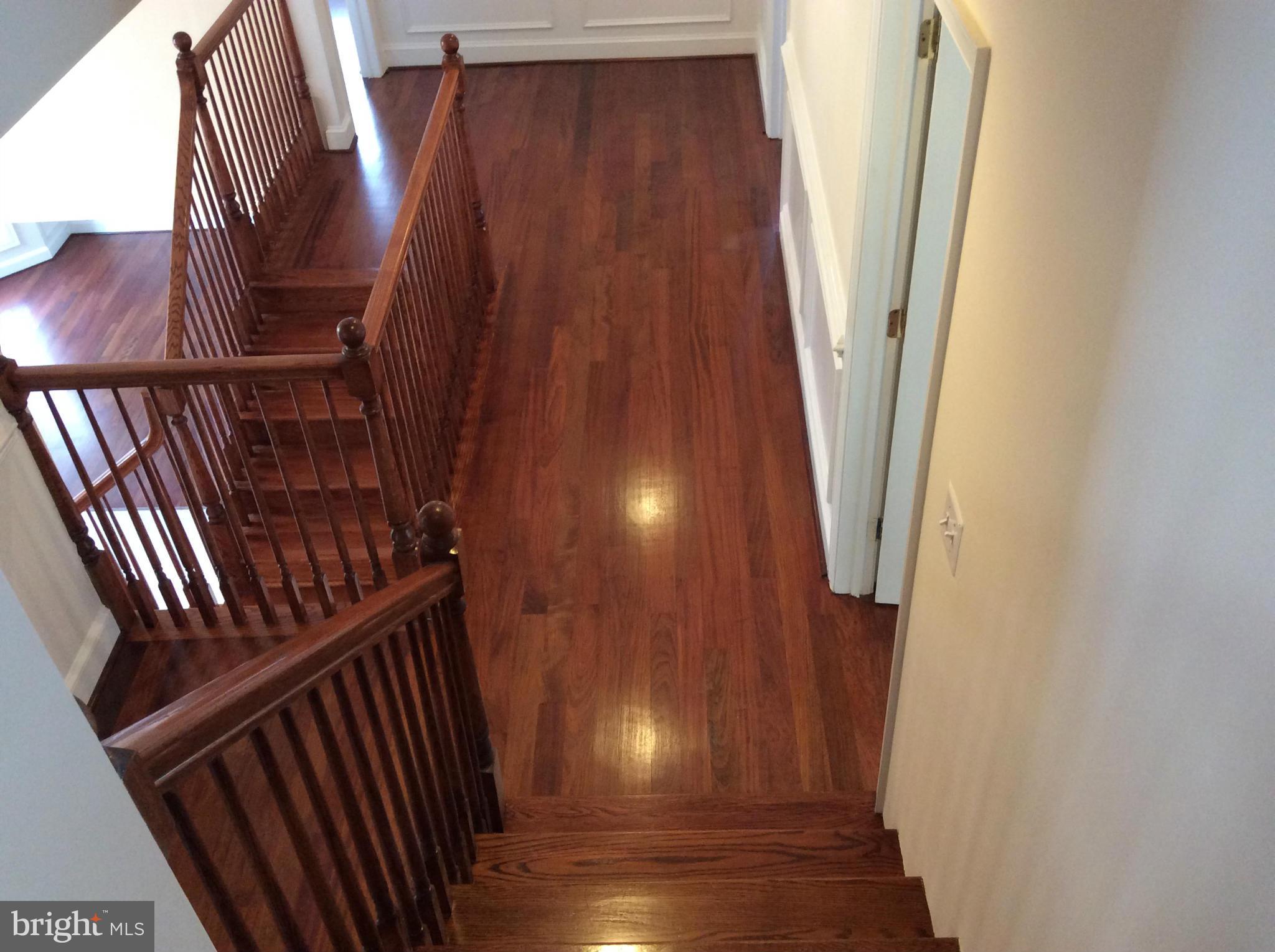 COLUMBIA OAKS - Residential