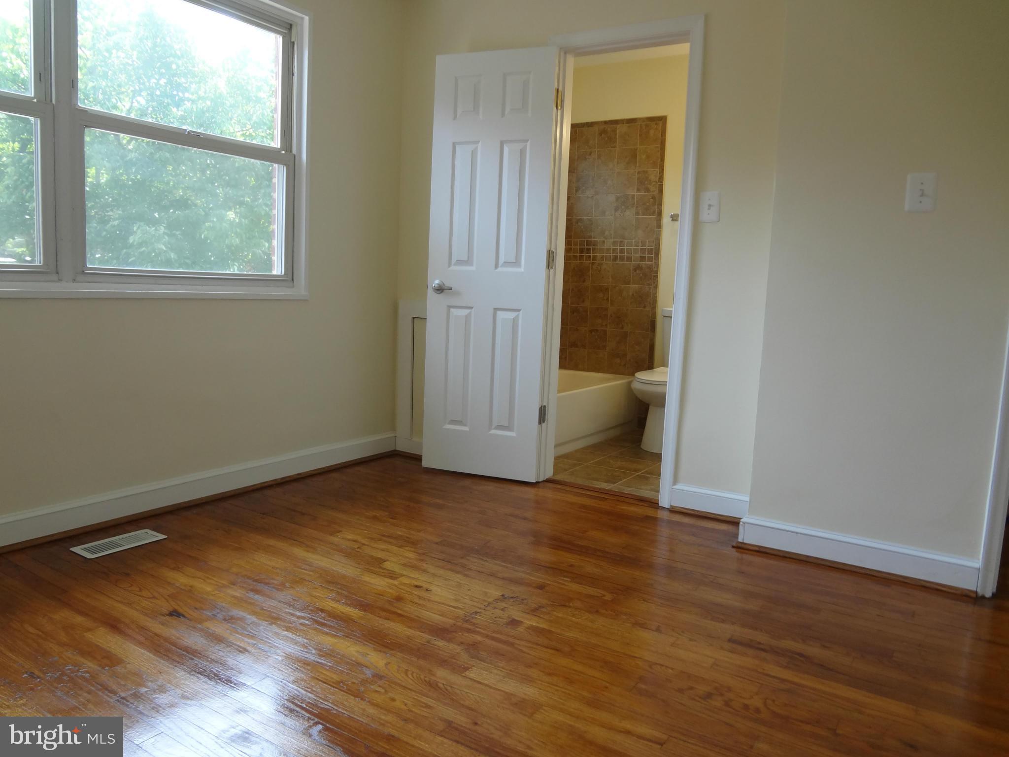 GLASSMANOR - Residential