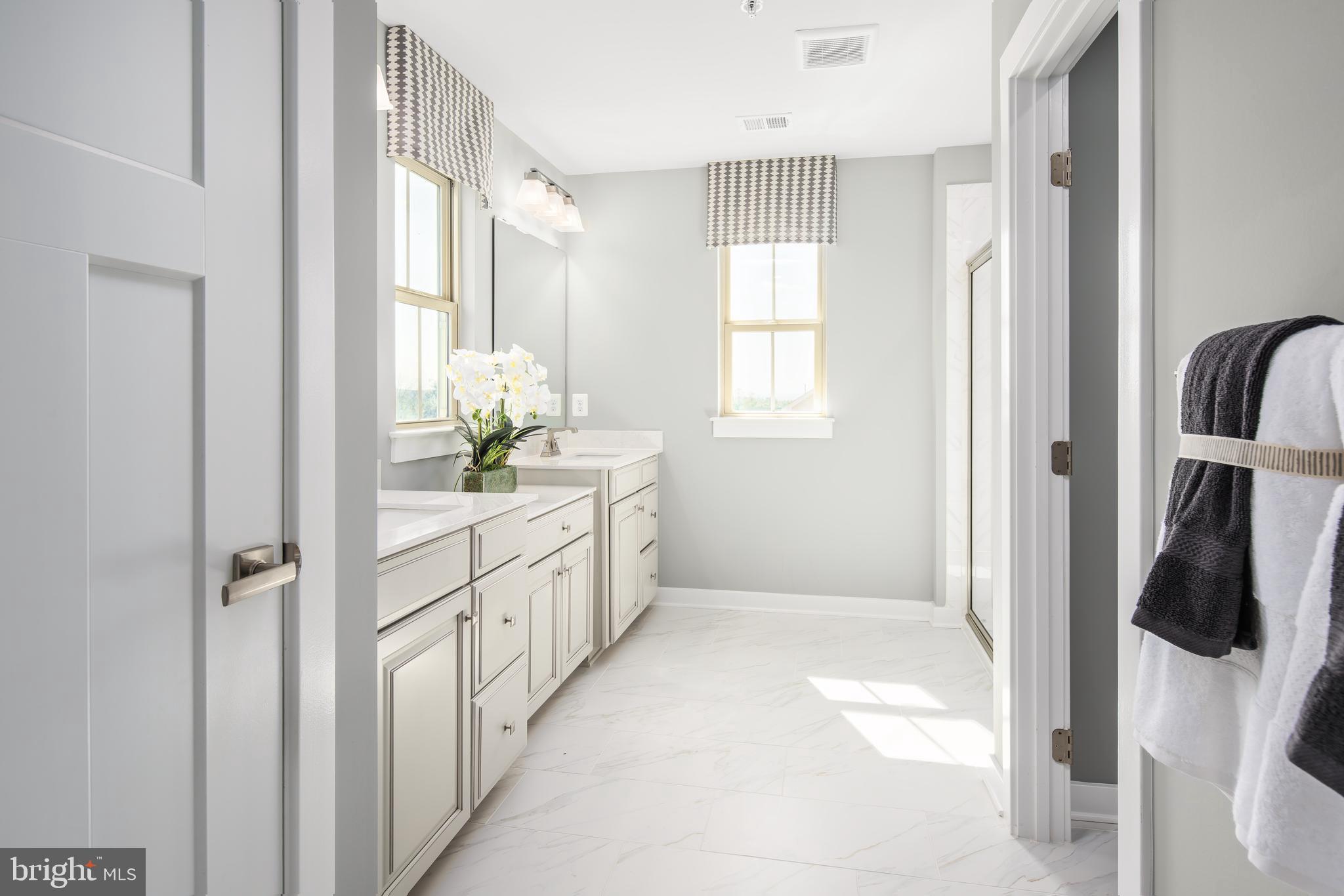 DANVILLE ESTATES - Residential