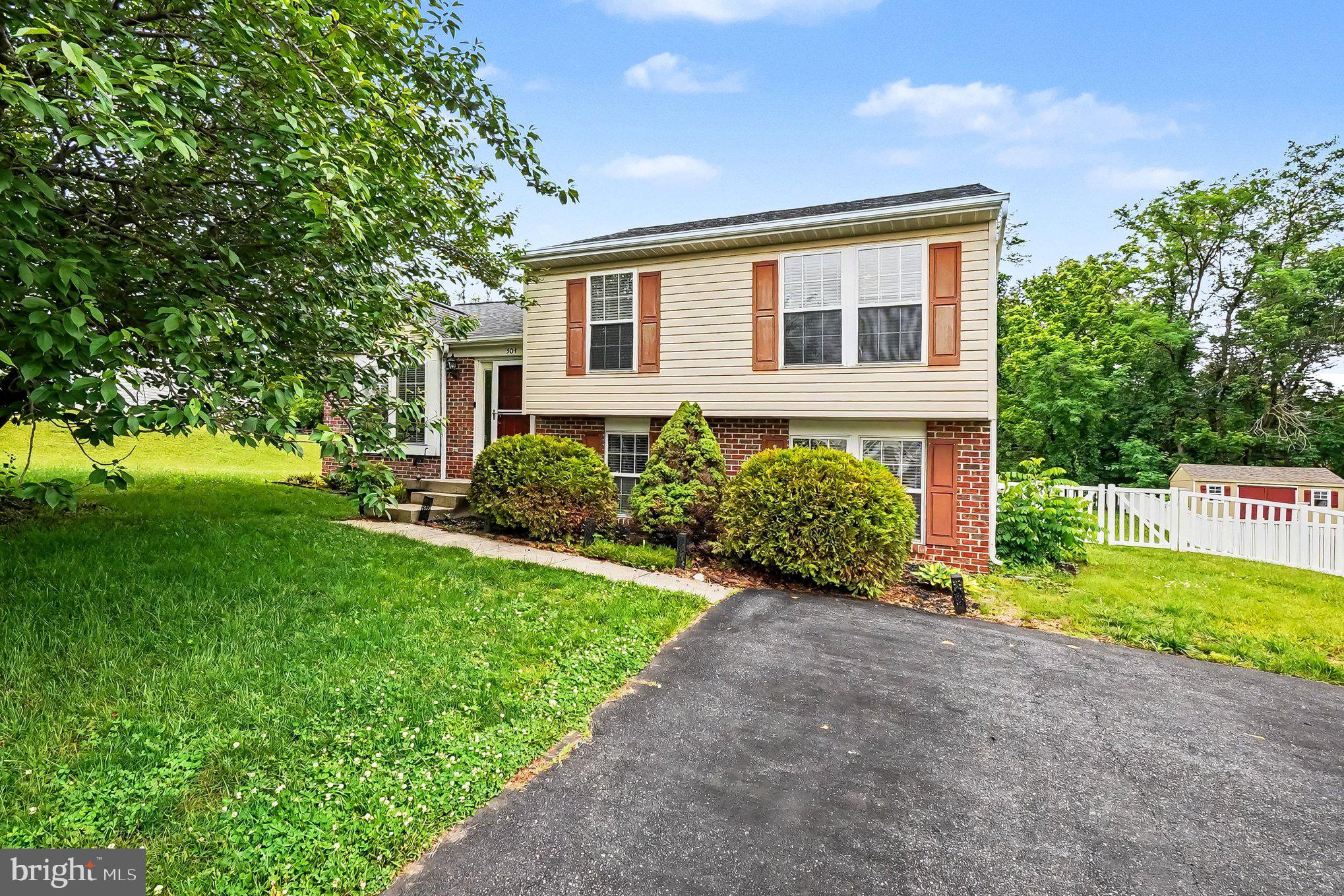 BEACON POINT - Residential