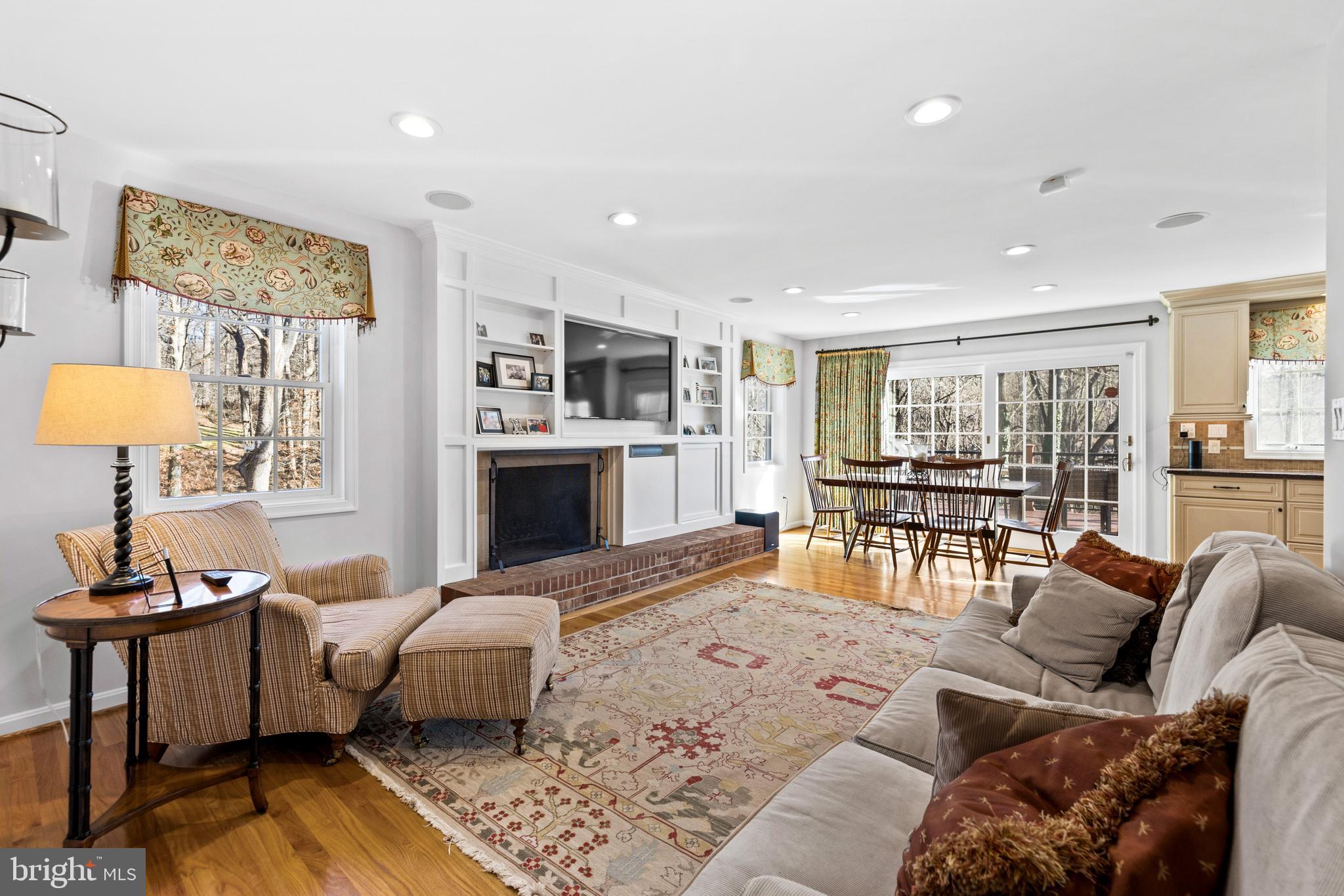 RAVENHURST - Residential