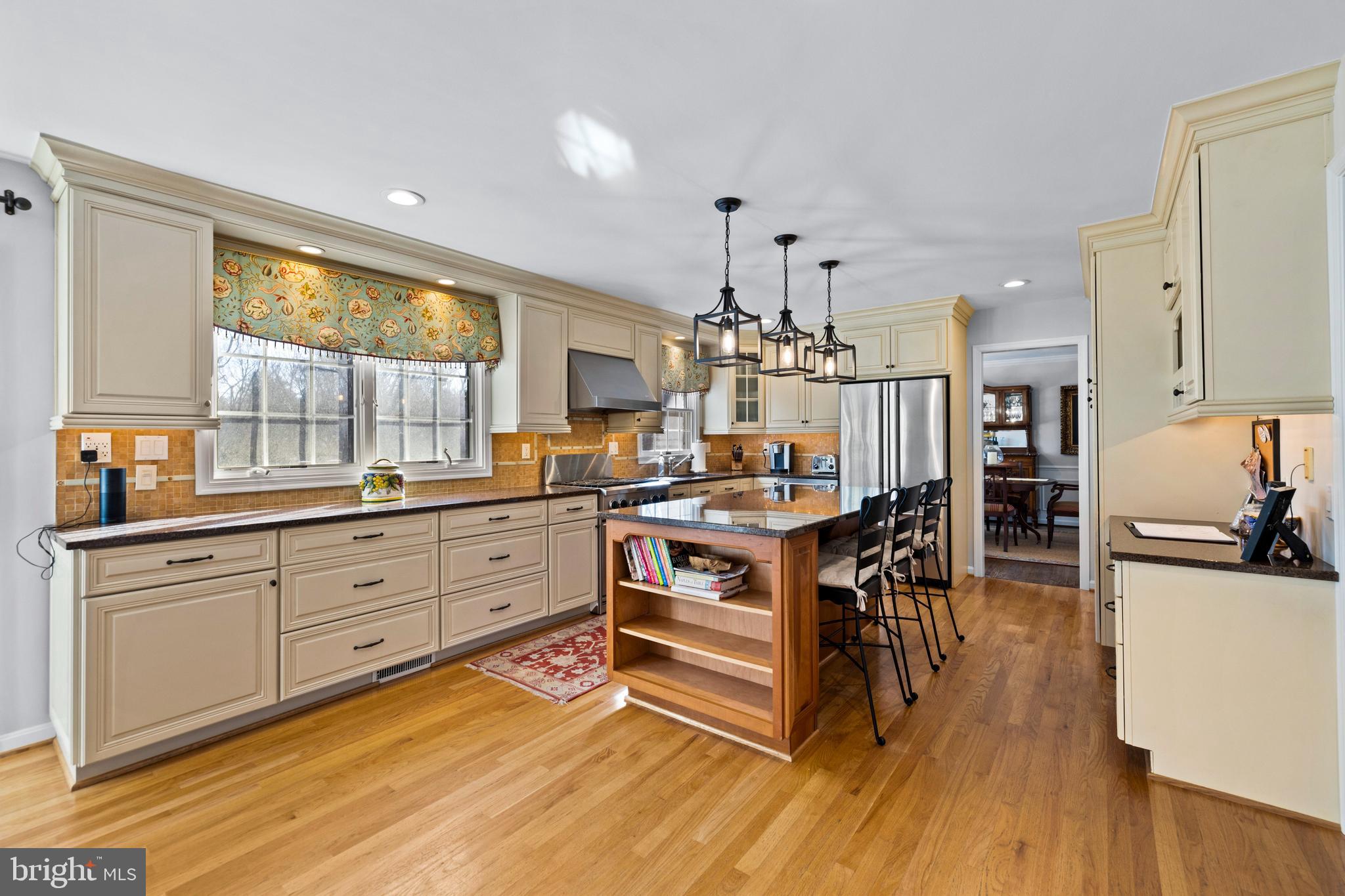 RAVENHURST - Residential