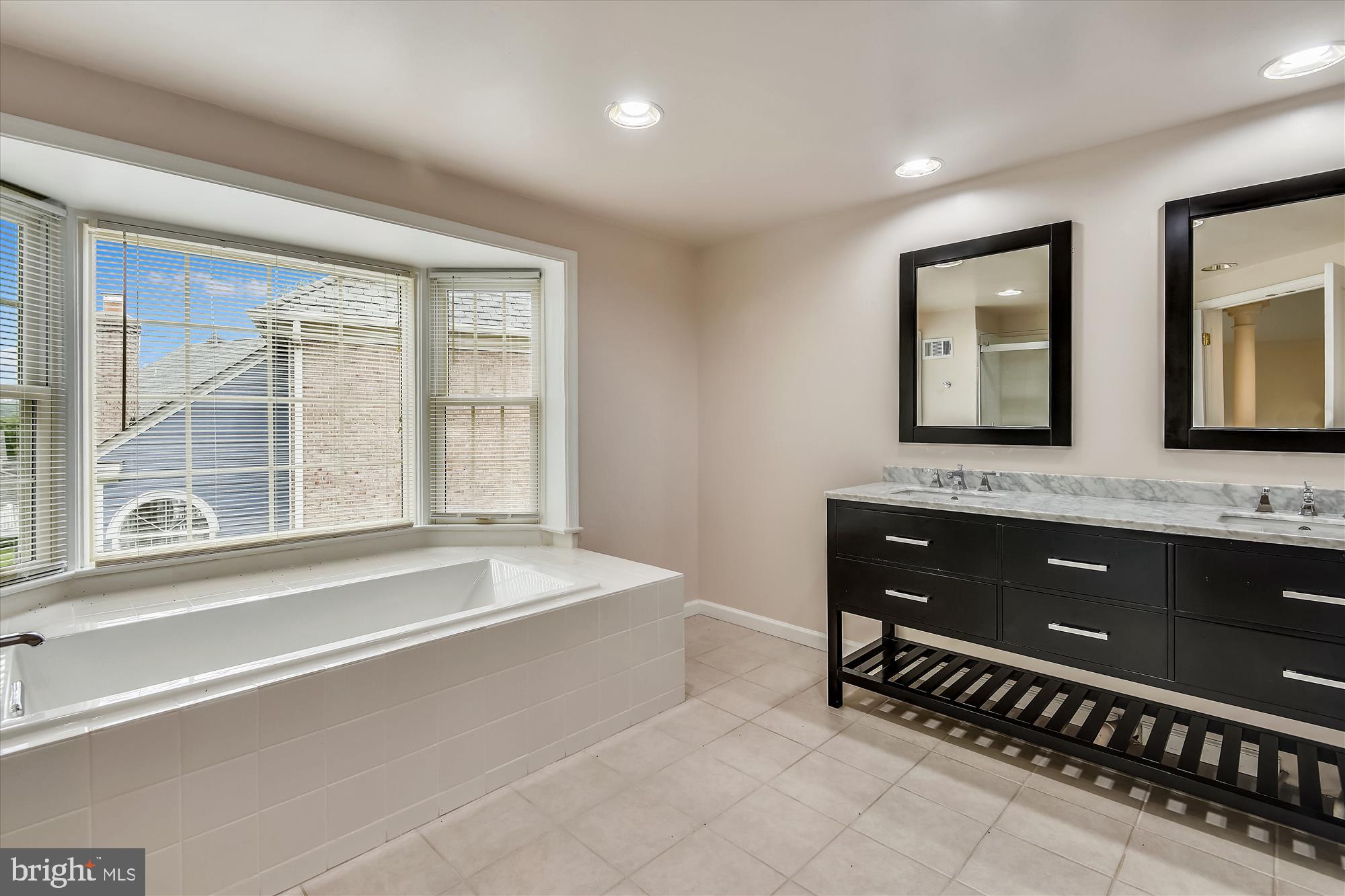 MIDDLETON TWO - Residential Lease