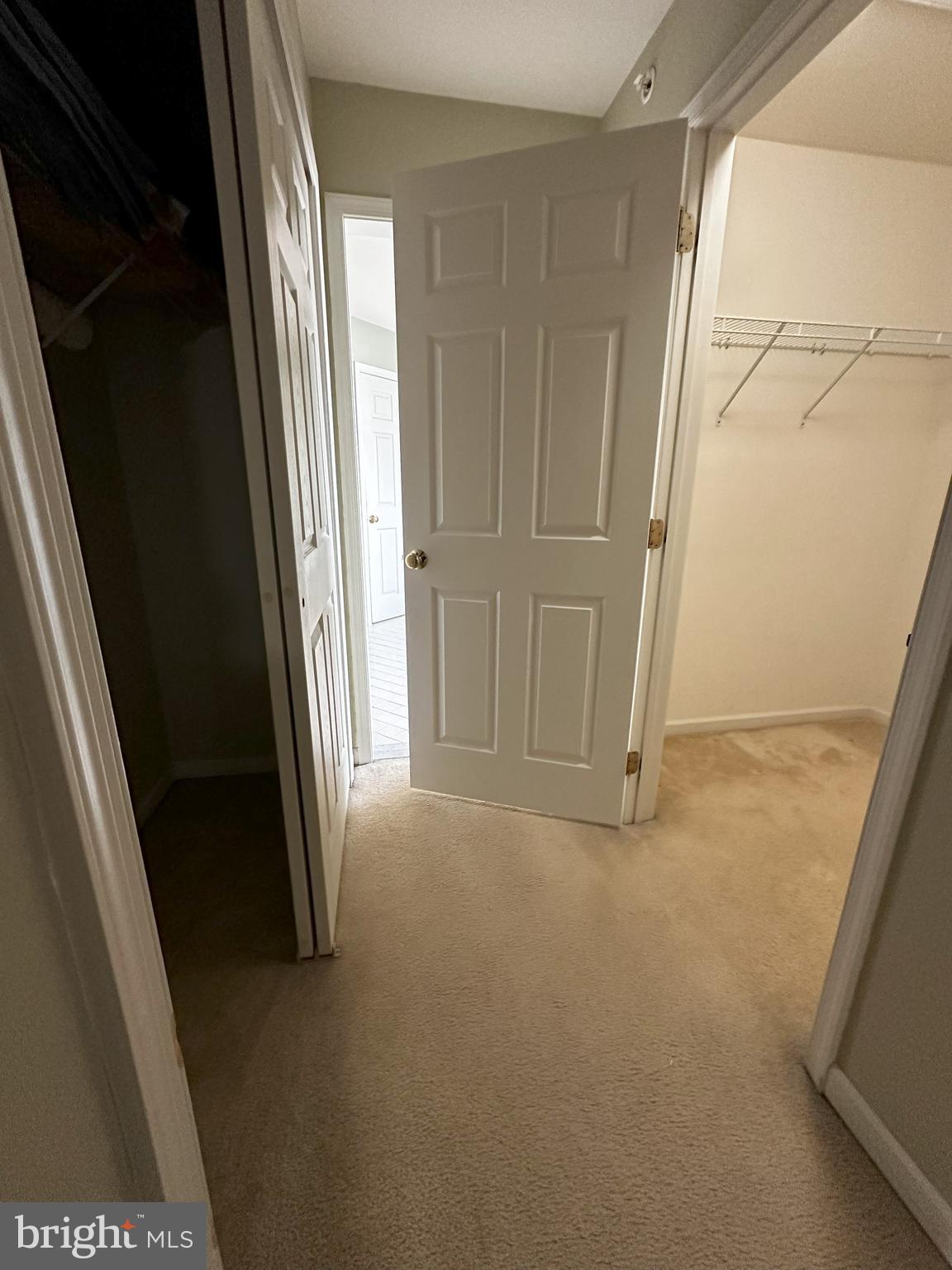 WHITELAND WOODS - Residential Lease