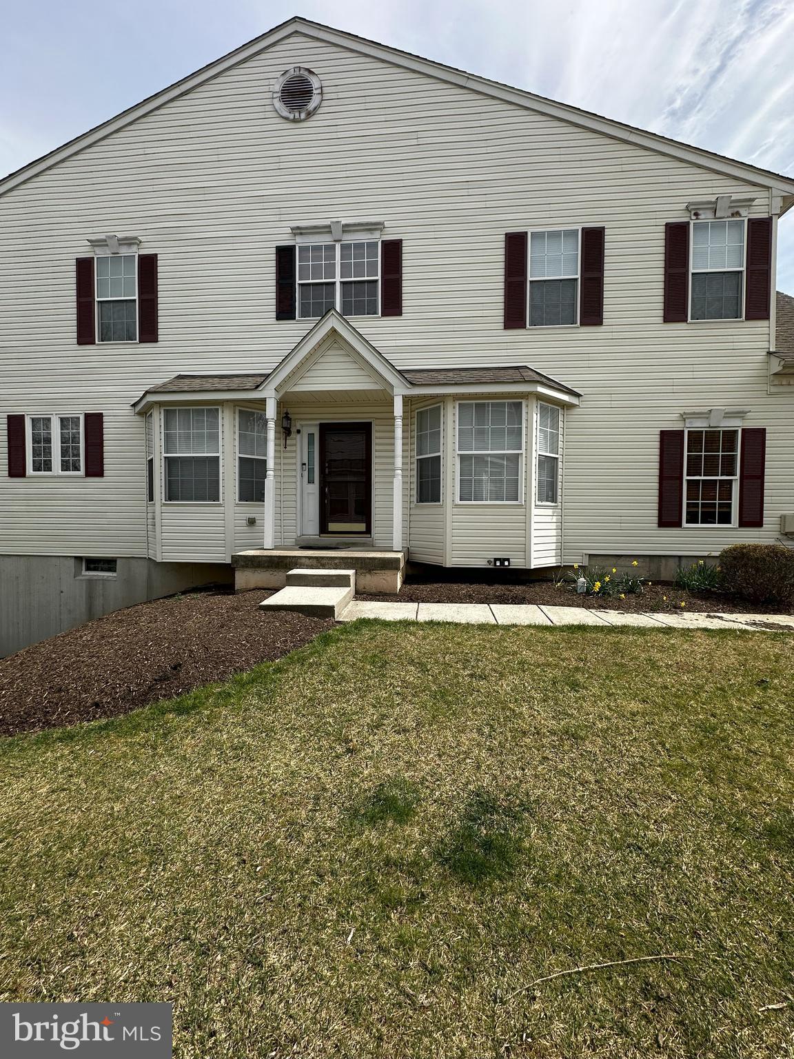 WHITELAND WOODS - Residential Lease