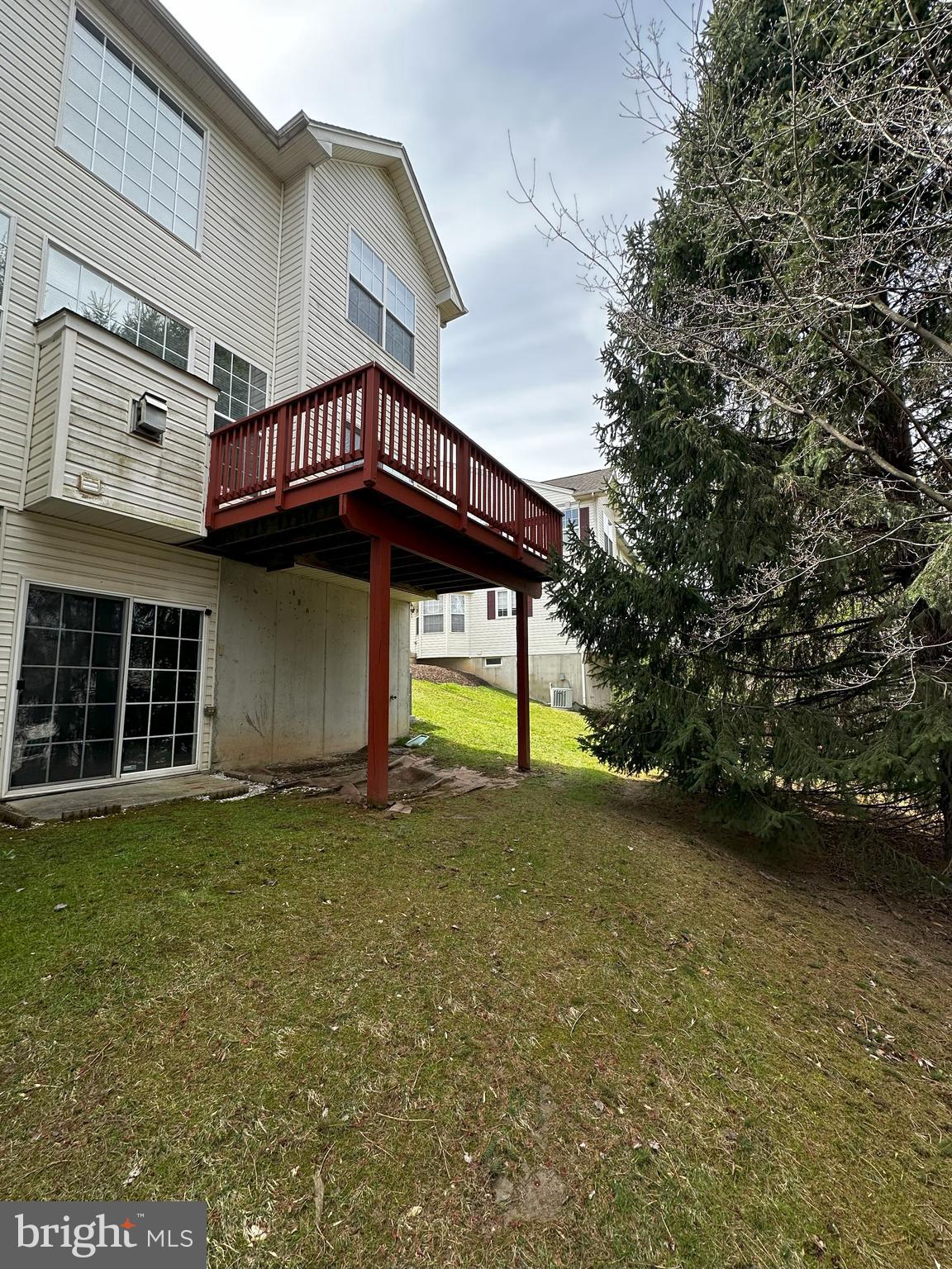 WHITELAND WOODS - Residential Lease