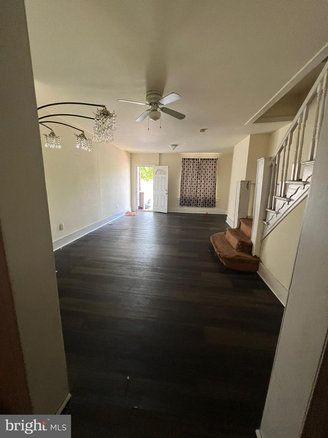 LOGAN - Residential