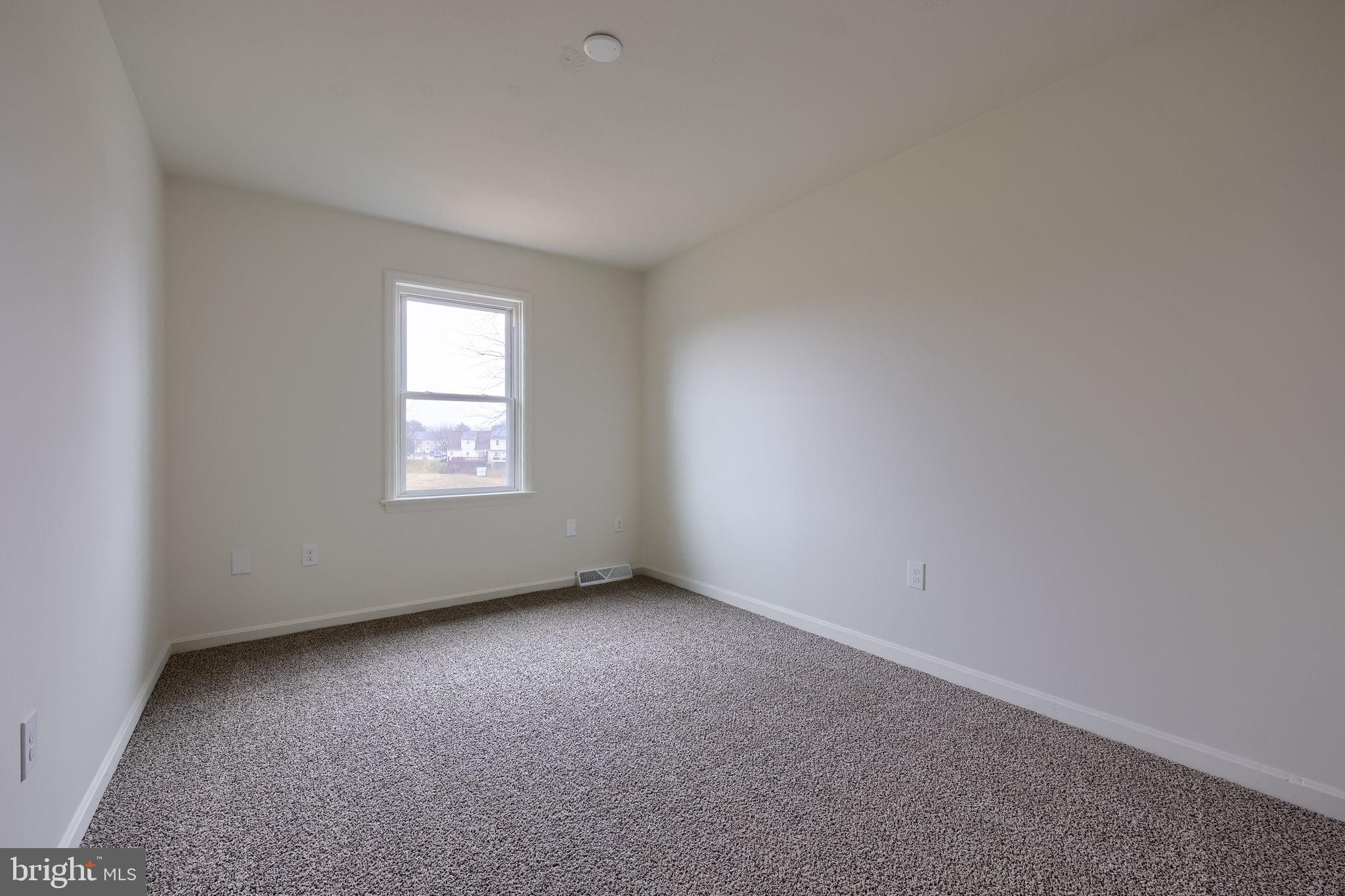 CONSTITUTION SQUARE - Residential