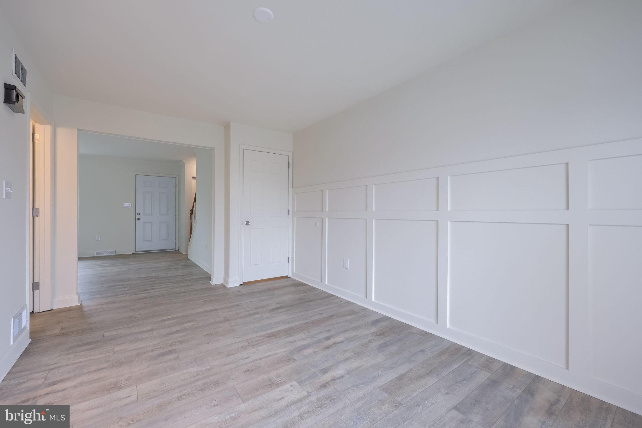 CONSTITUTION SQUARE - Residential