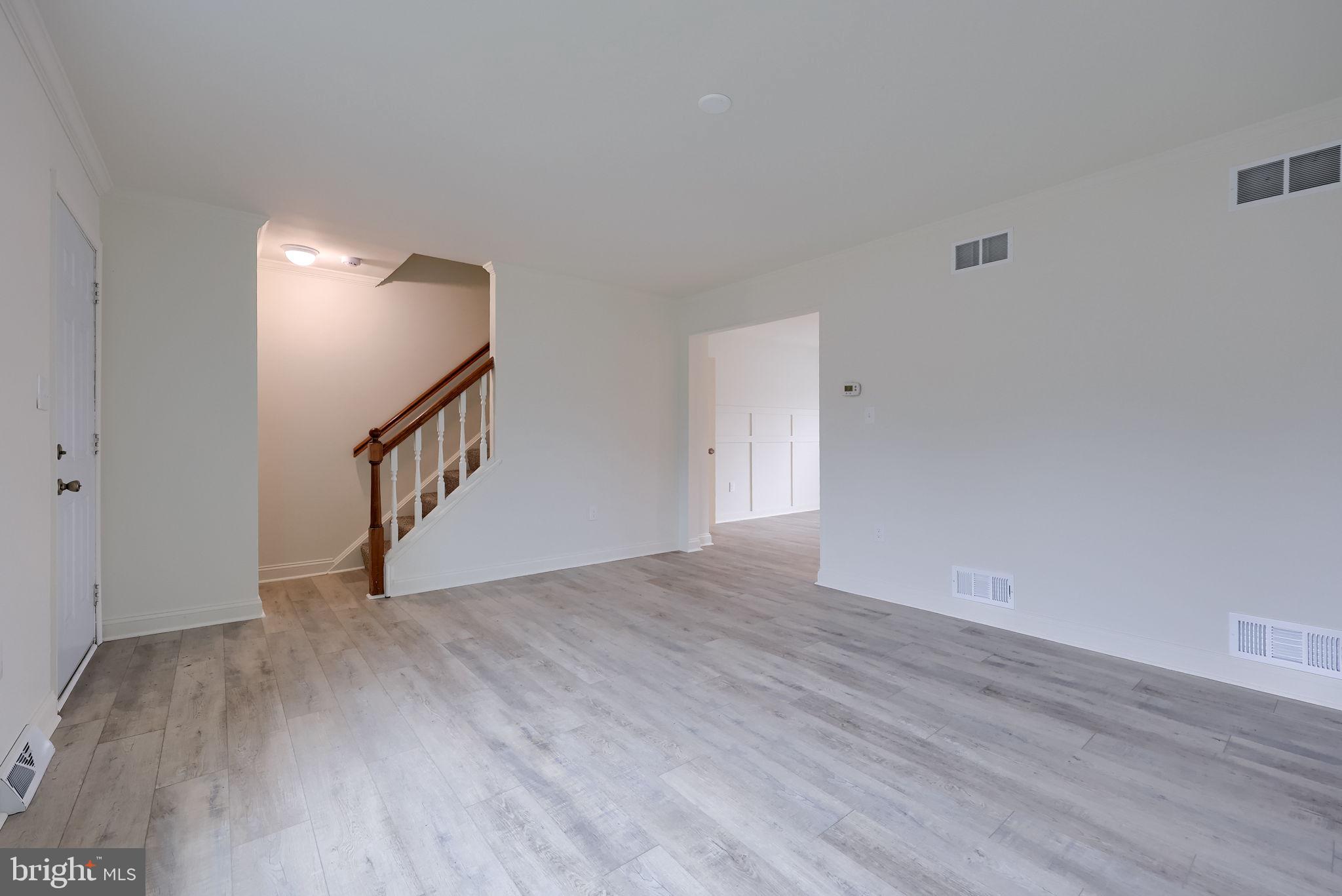 CONSTITUTION SQUARE - Residential