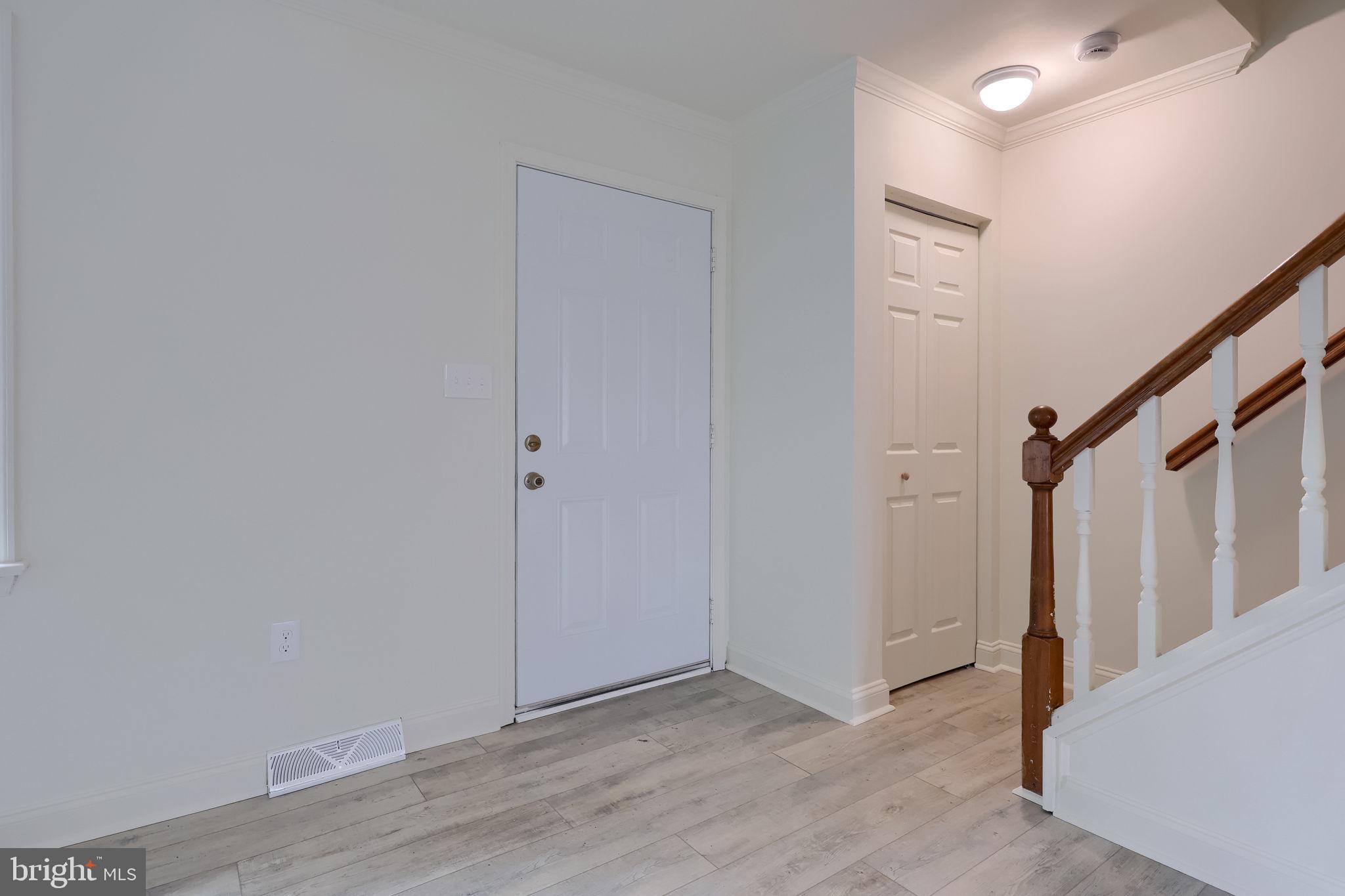 CONSTITUTION SQUARE - Residential