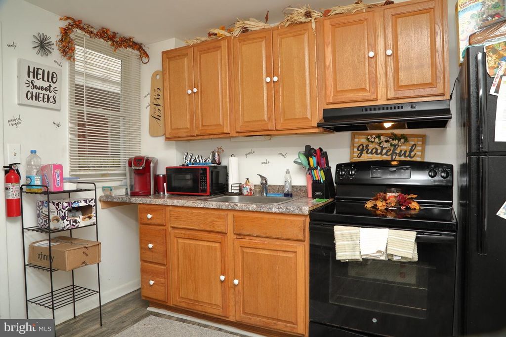 Photo of 138 E James Street, Lancaster, PA 17602 (MLS # PALA2046838)