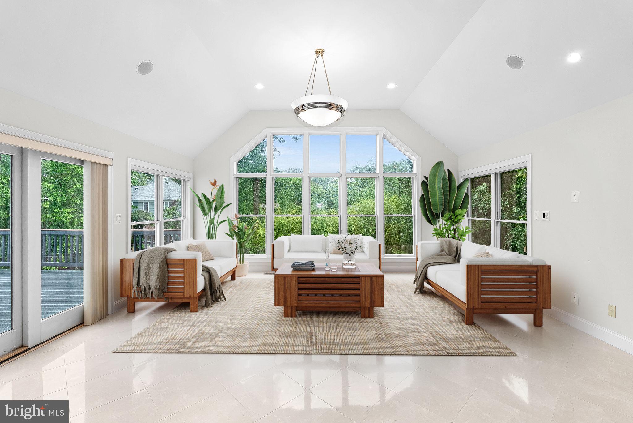 4211 WYNNWOOD DRIVE