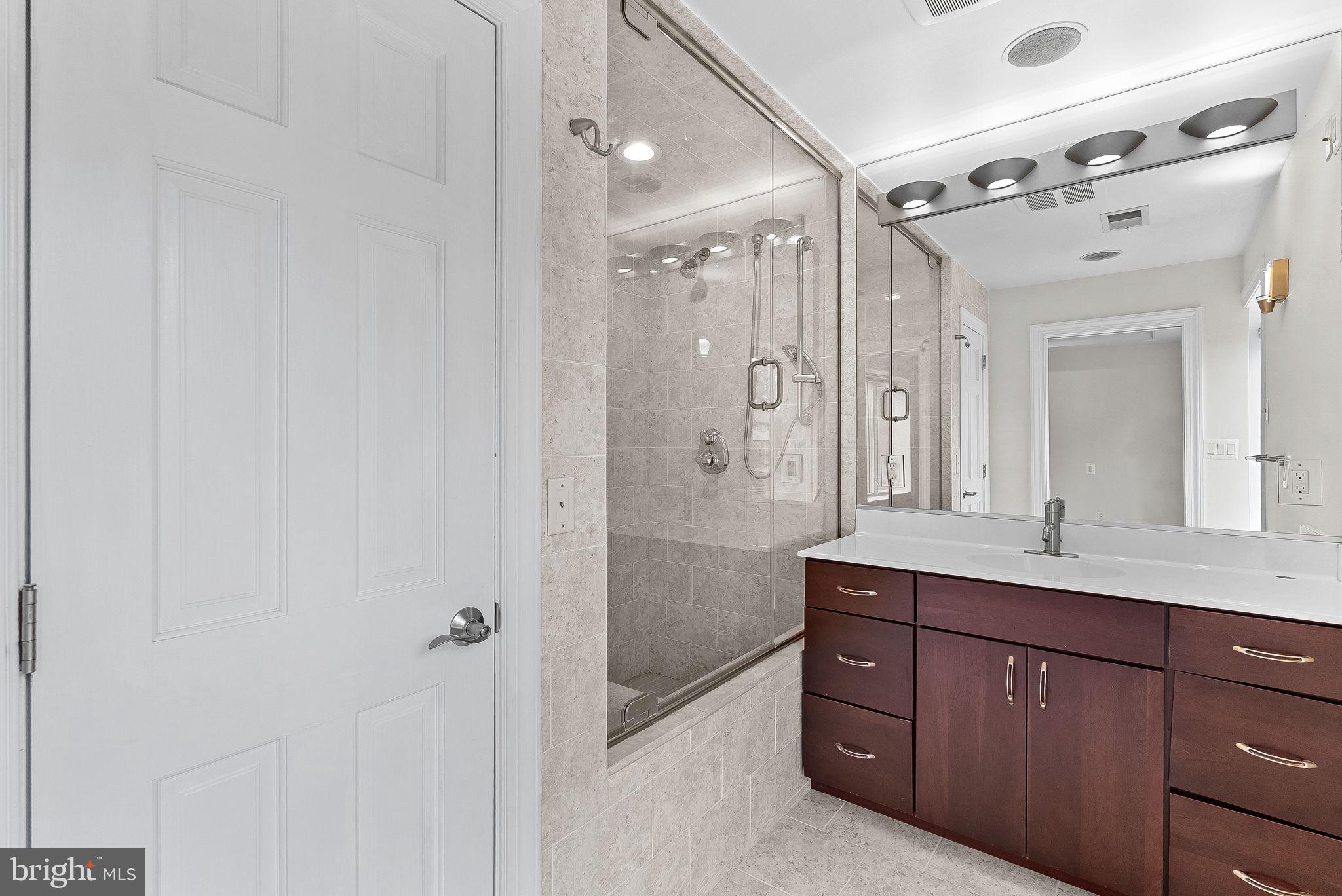 WYNFIELD - Residential