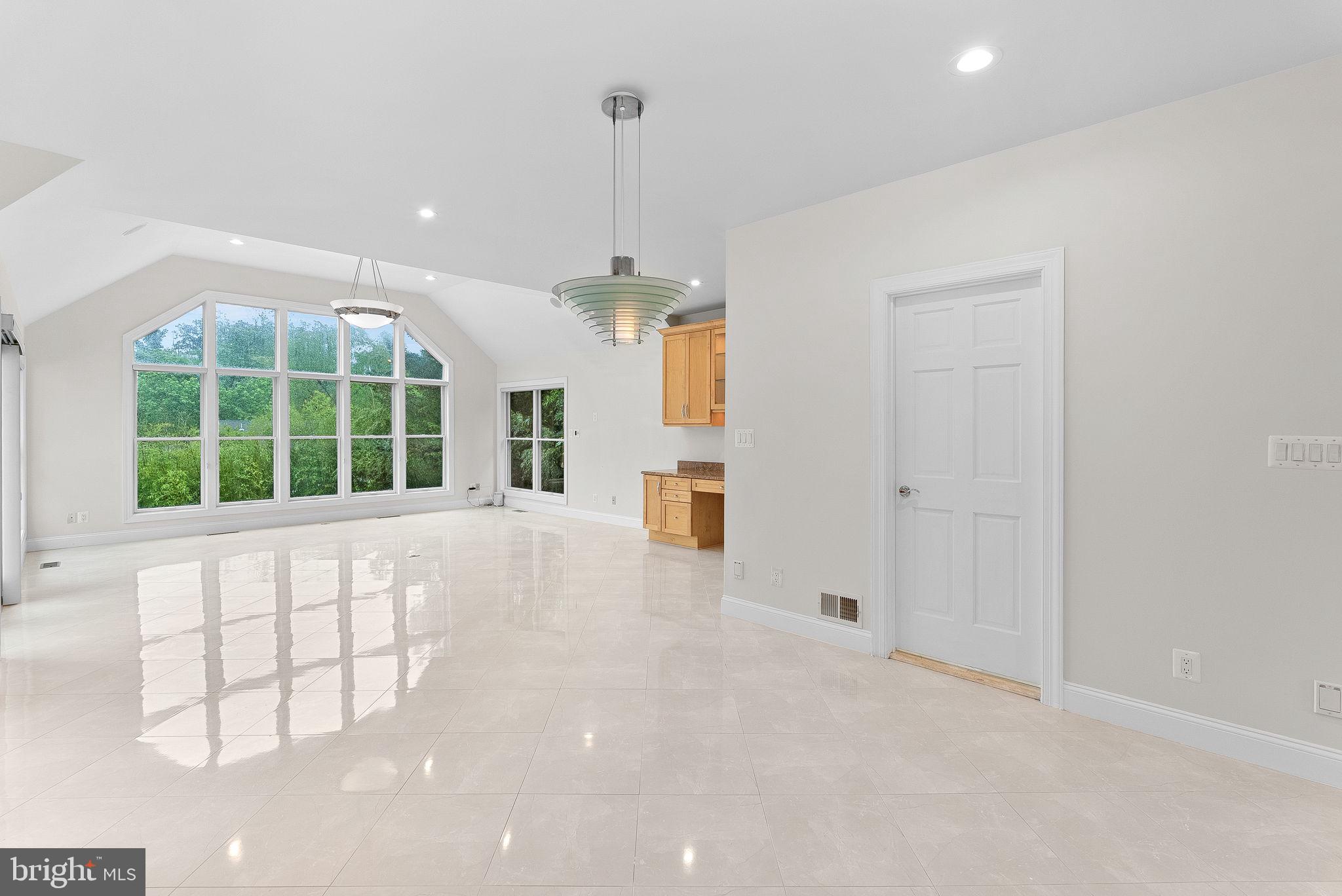 WYNFIELD - Residential