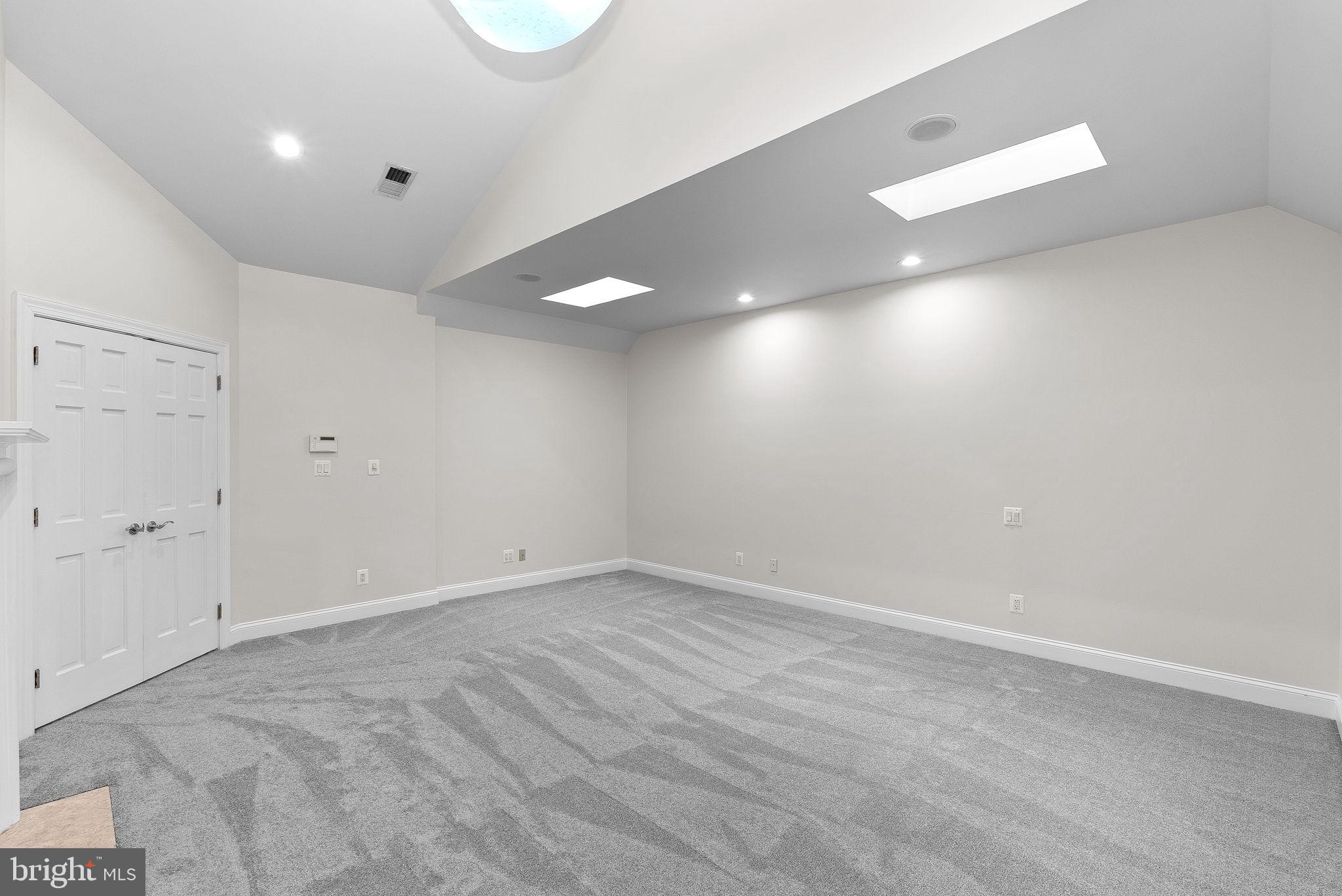 WYNFIELD - Residential