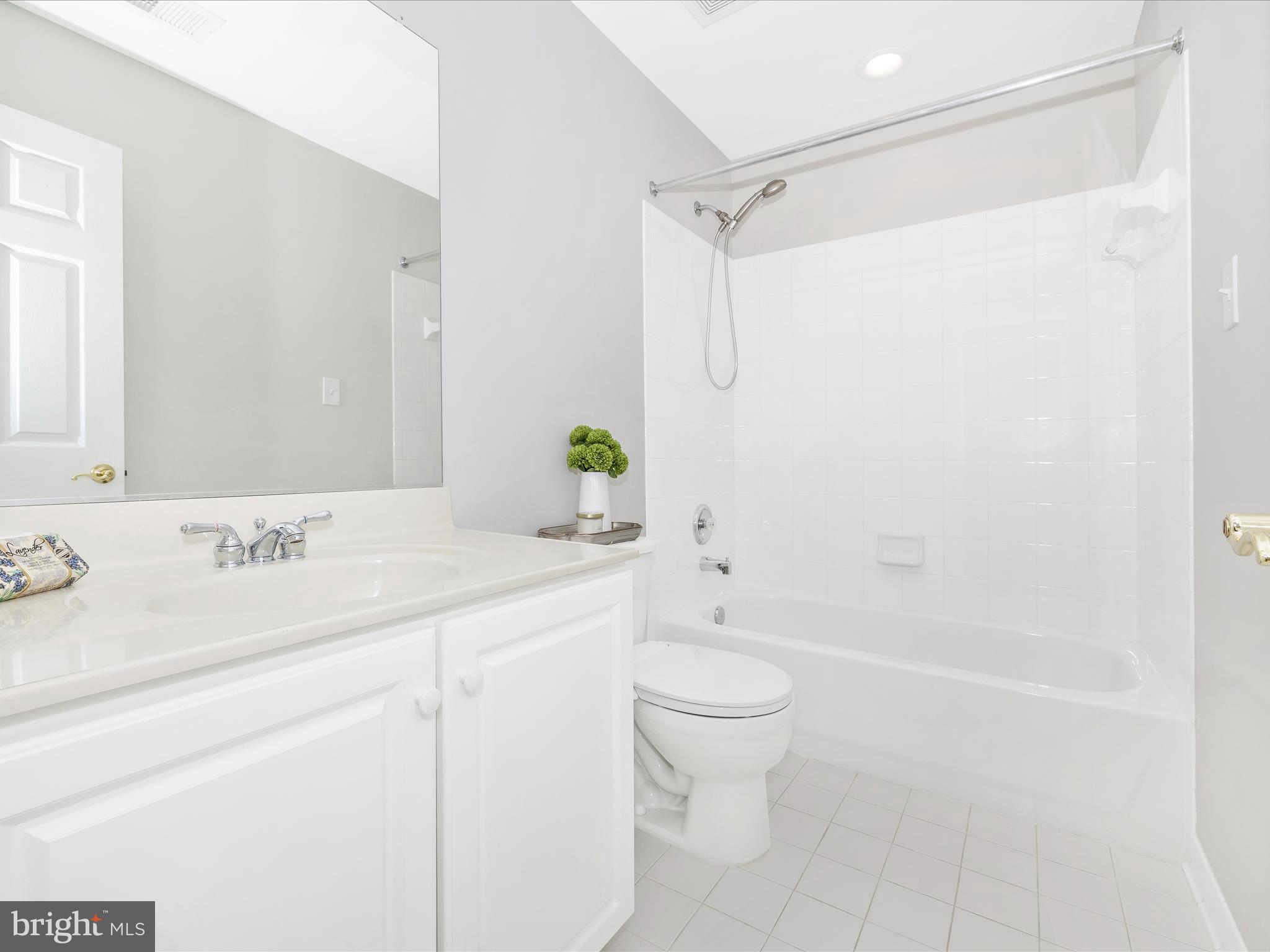 VILLAGES OF URBANA - Residential