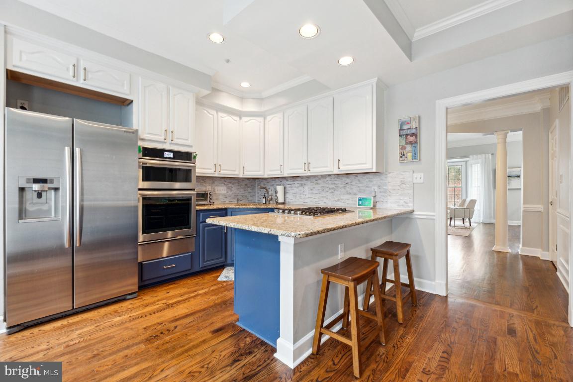 ROSE HILL FALLS - Residential