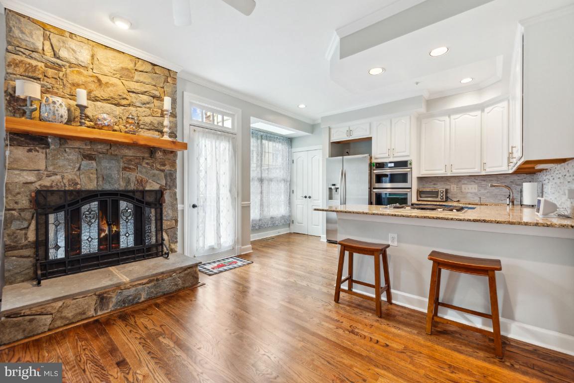 ROSE HILL FALLS - Residential