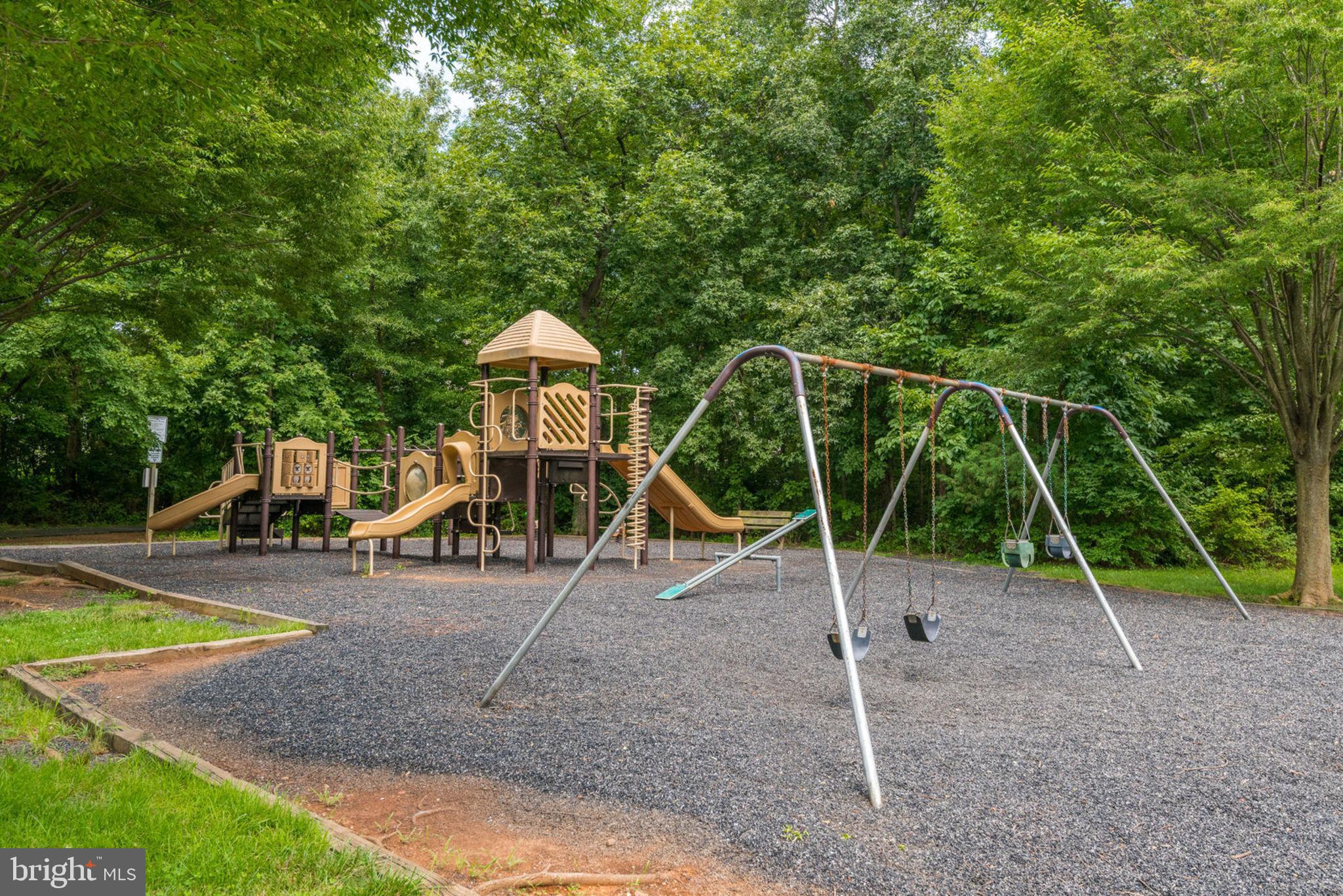 COUNTRYSIDE - Residential