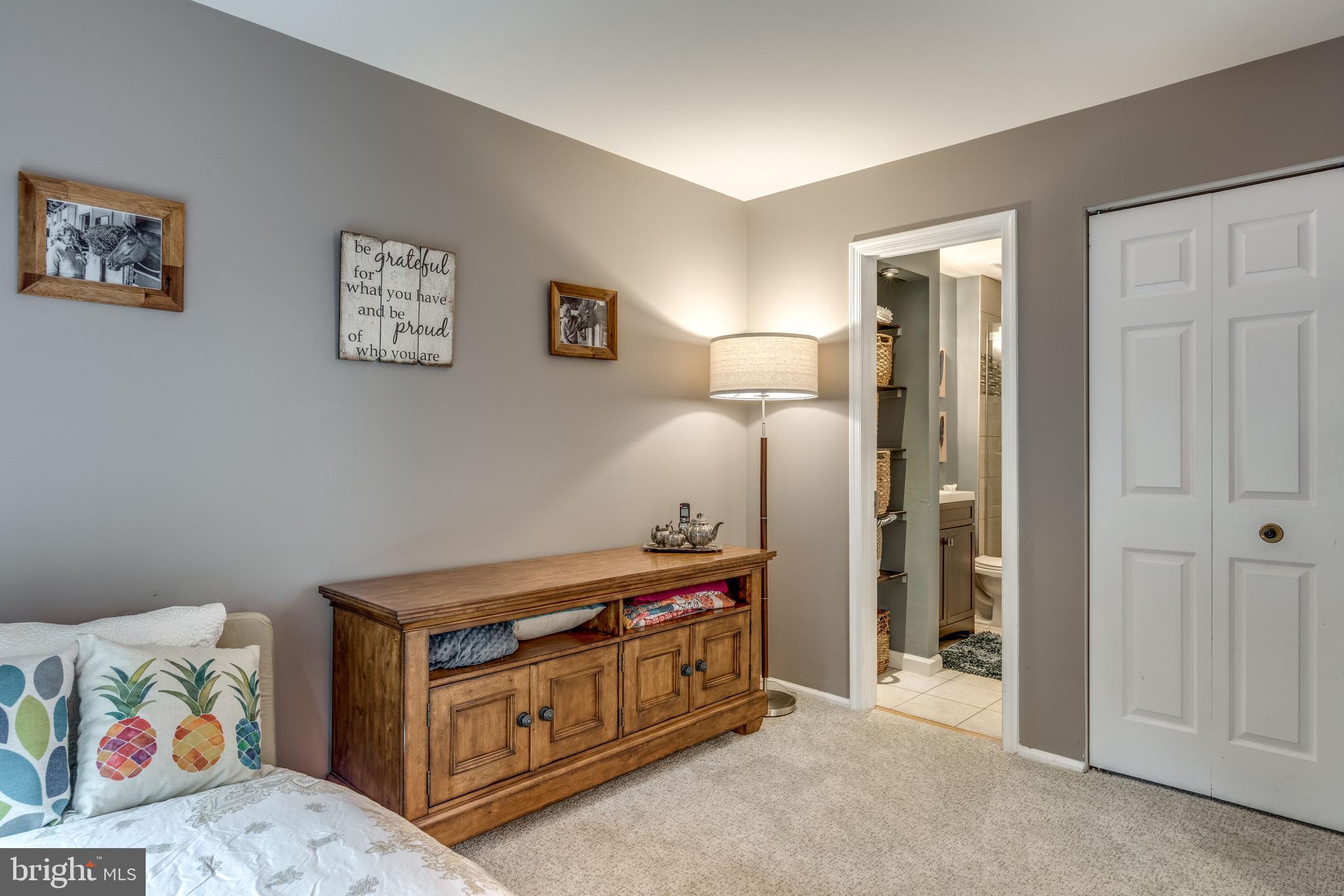 COUNTRYSIDE - Residential