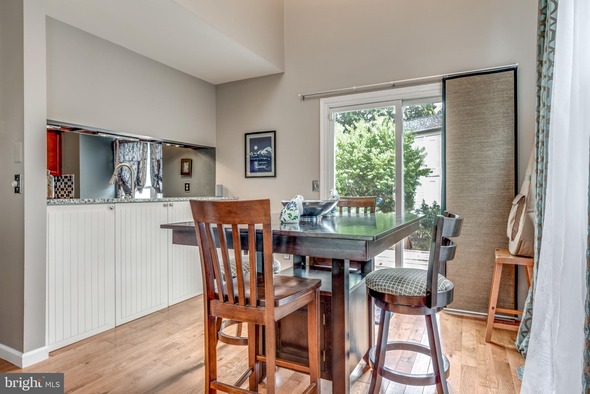 COUNTRYSIDE - Residential