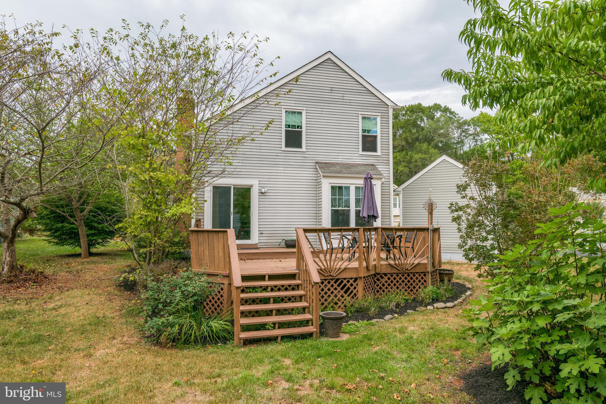 COUNTRYSIDE - Residential